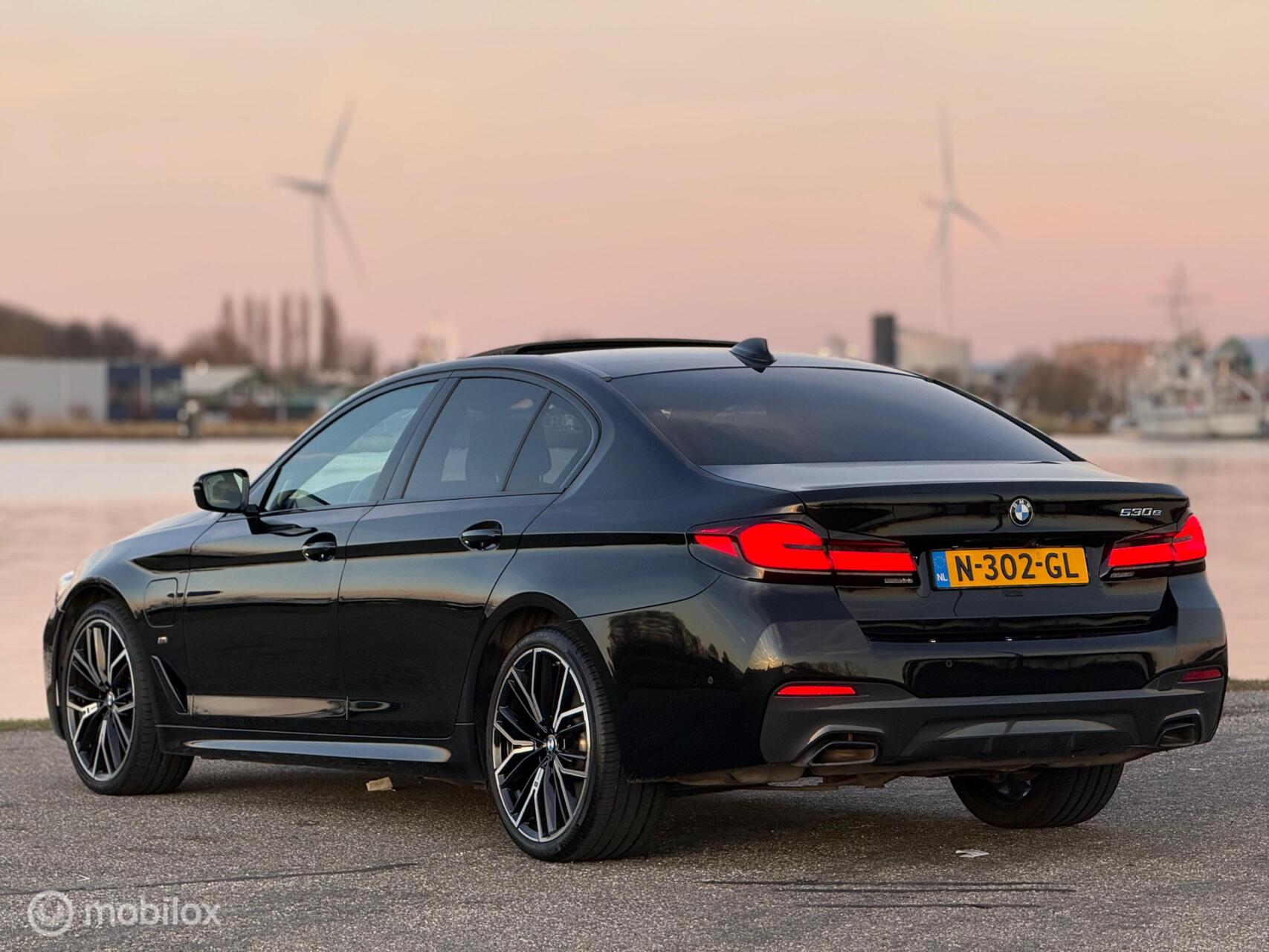 Foto van BMW 530e