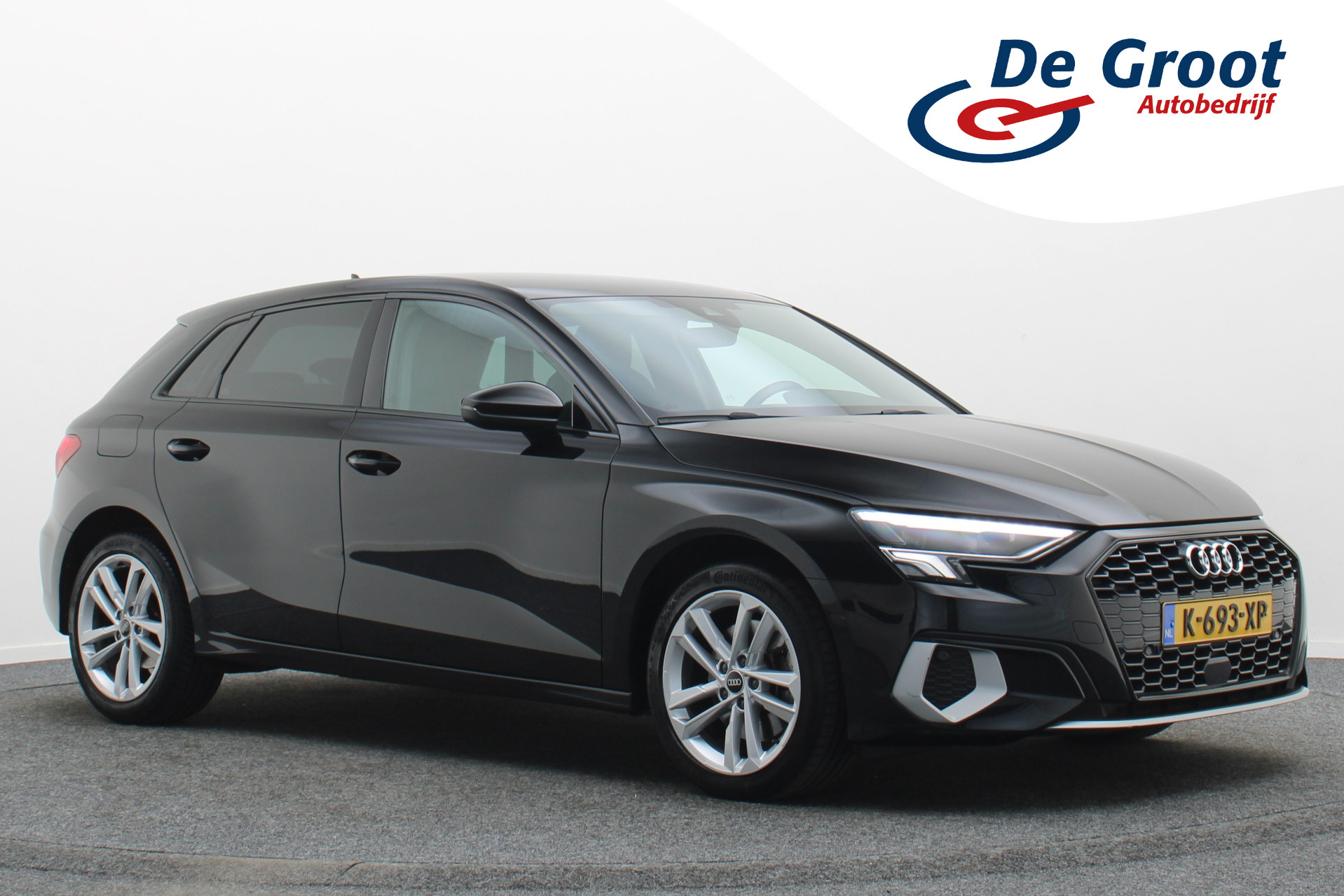 Audi A3 Sportback 30 TFSI Attitude 2021 - voorkant