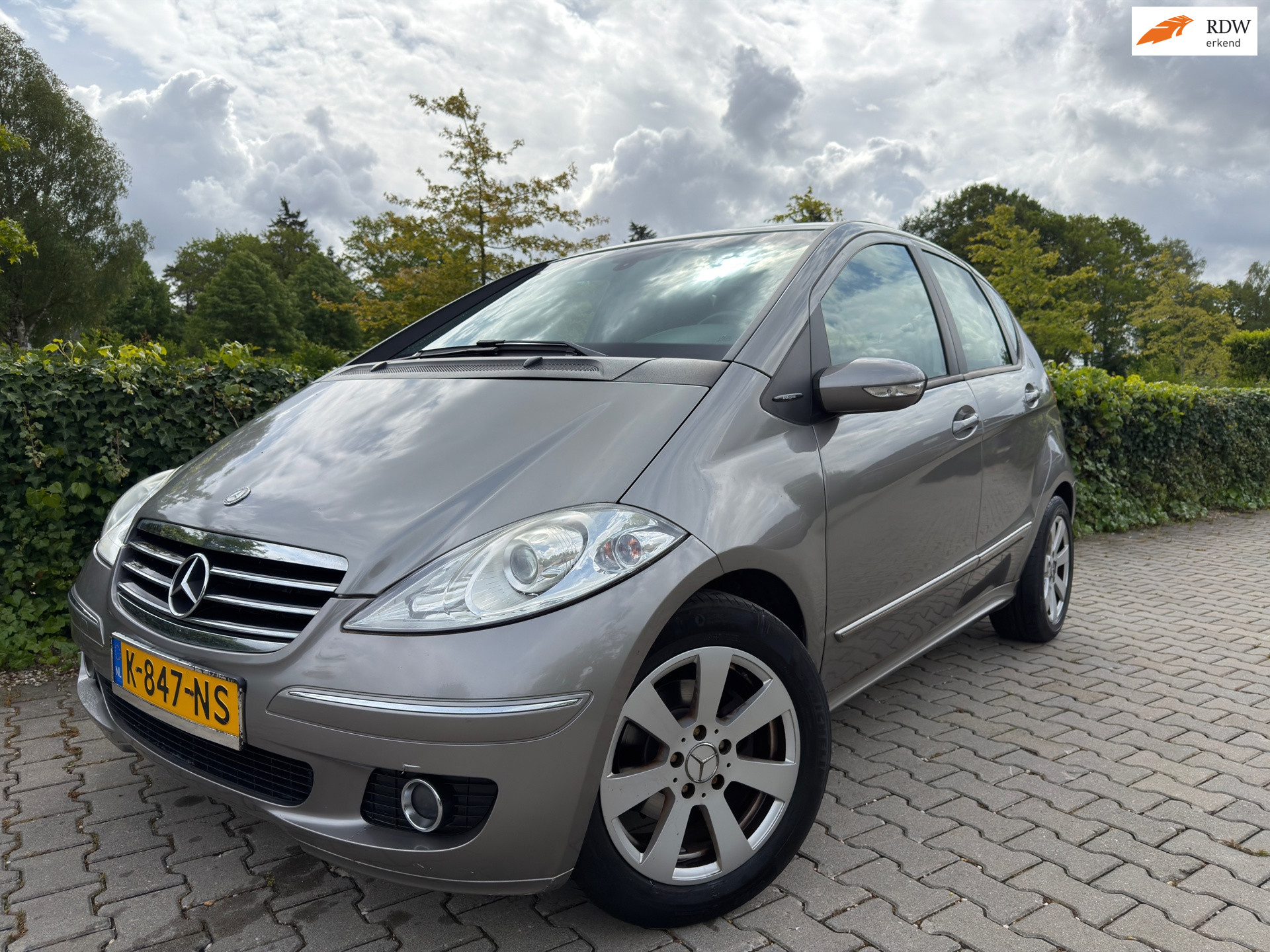 Mercedes-Benz A 150 150 Avantgarde 5-DRS. Clima / Cruise / Carplay , Camera / Half-Leder / 16" Lm velgen / INRUILKOOPJE !! 2005 - voorkant
