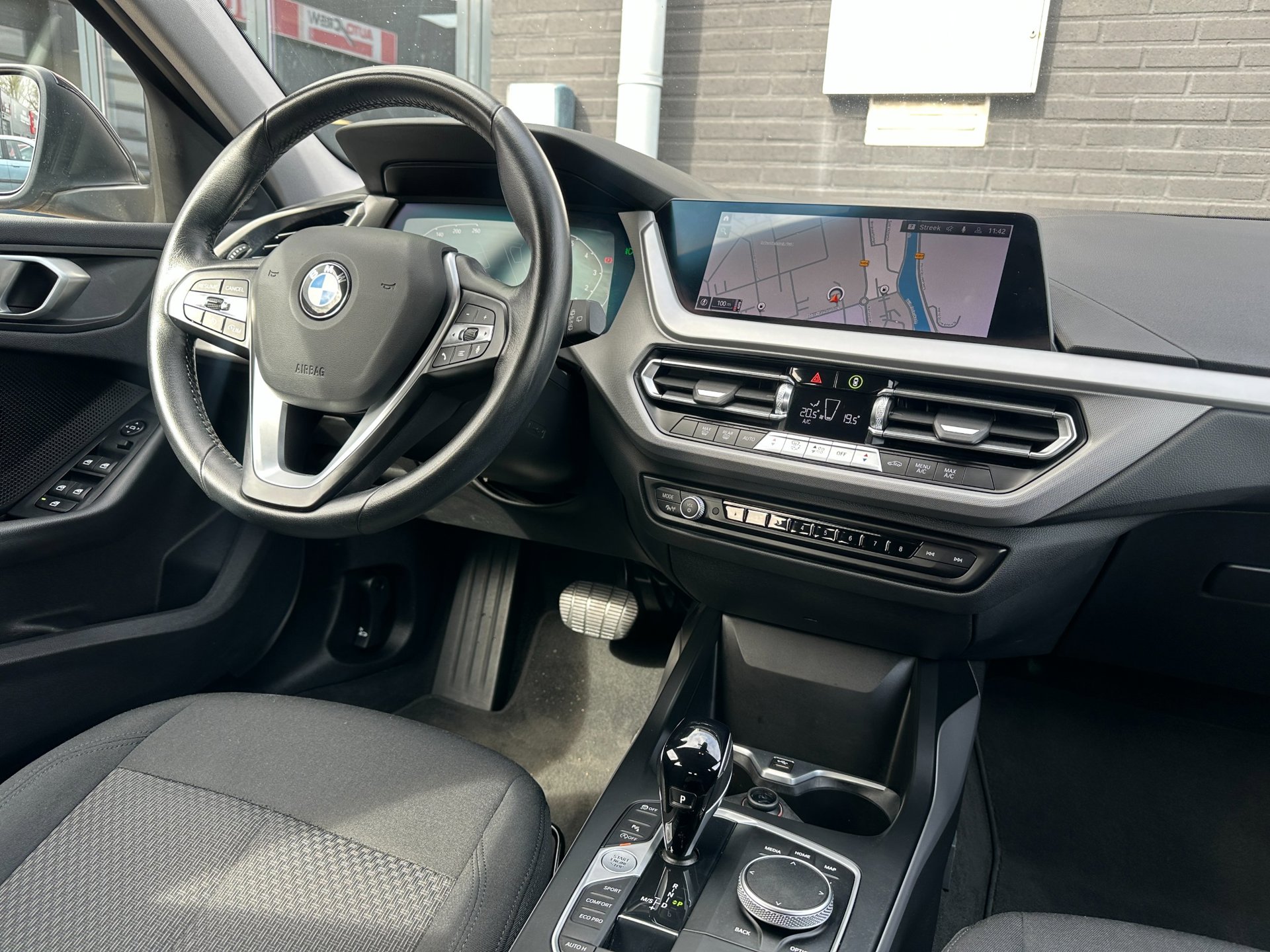 Foto van BMW 118i