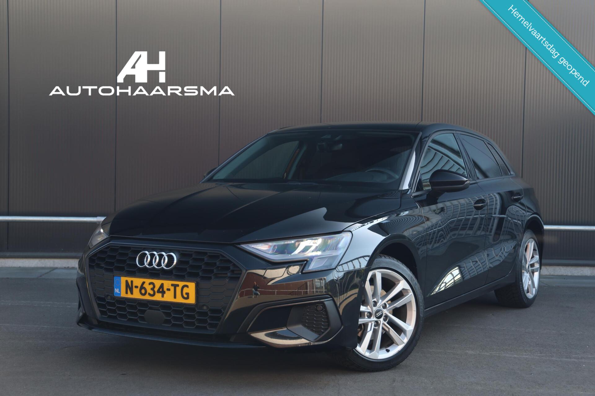 Audi A3 Sportback 35 TFSI 150pk Business edition Stoelverwarming Camera Sportstoelen Black Optic Clima Cruise Getint glas 2021 - voorkant