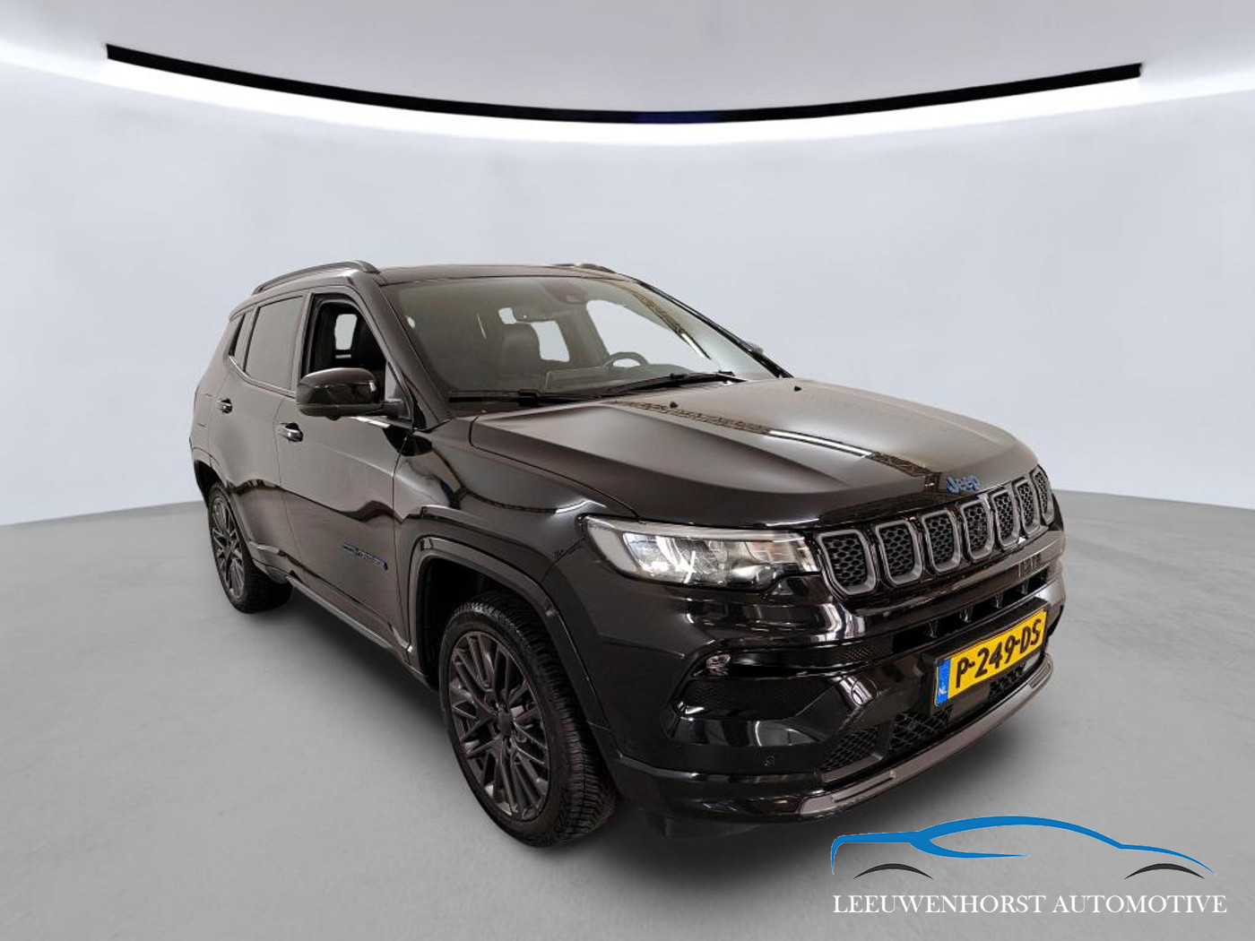 Foto van JEEP COMPASS