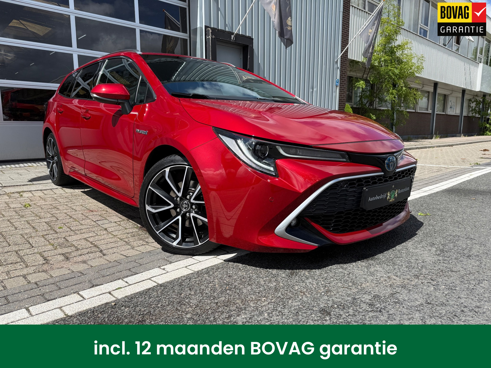 Toyota Toyota Corolla 2.0 Hybrid CAM/LMV18/NAVI/LEER 2019 - voorkant