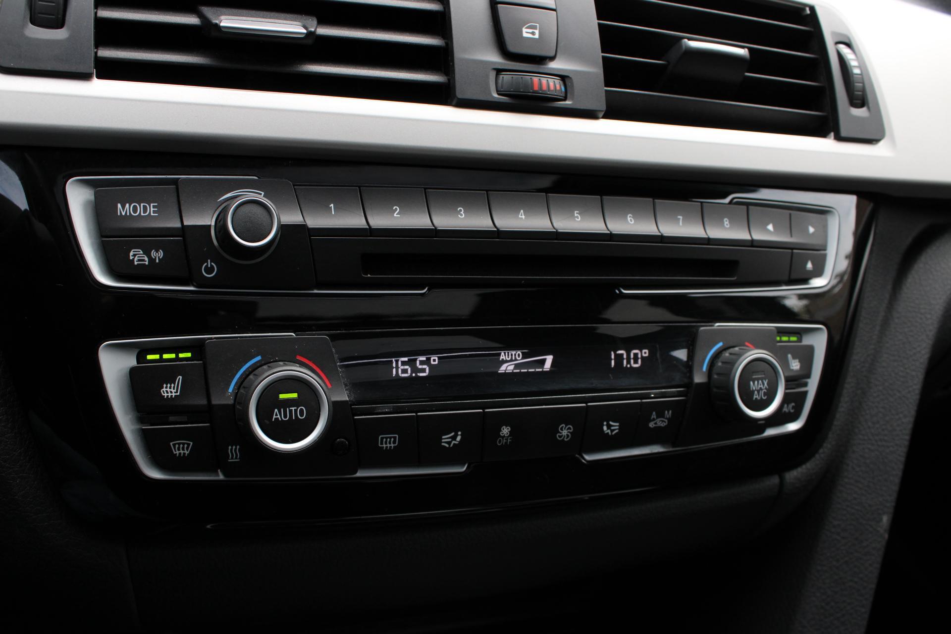 Foto van BMW 318i