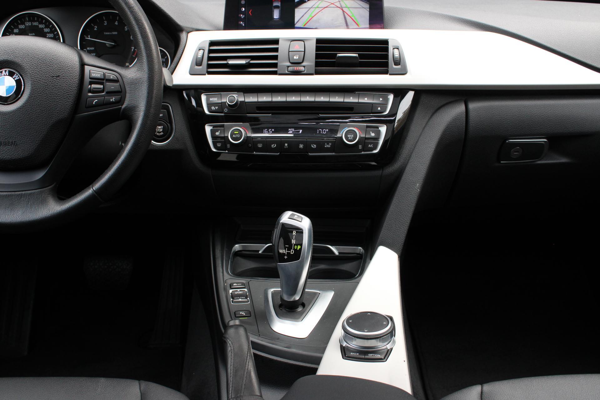 Foto van BMW 318i