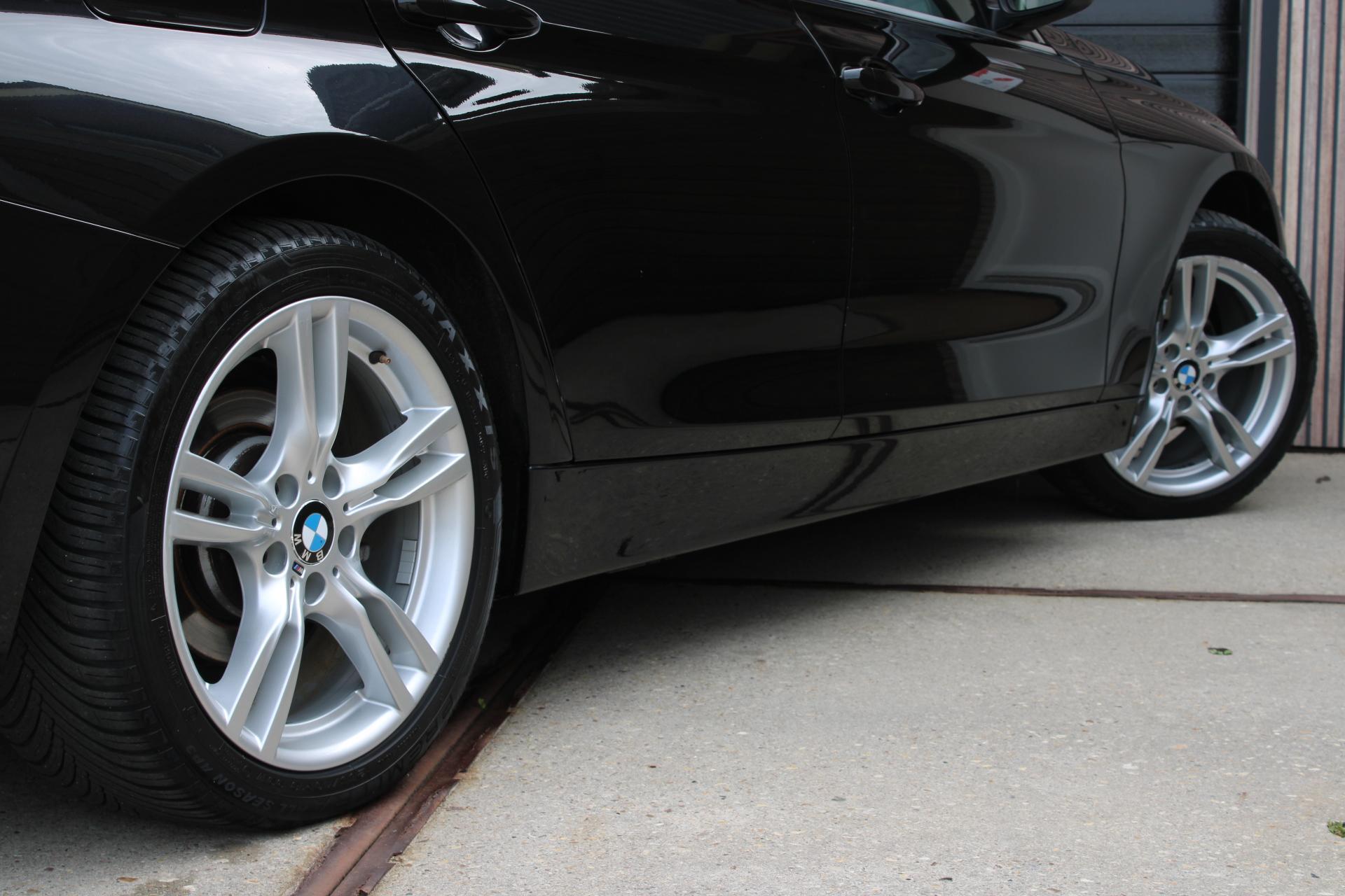 Foto van BMW 318i