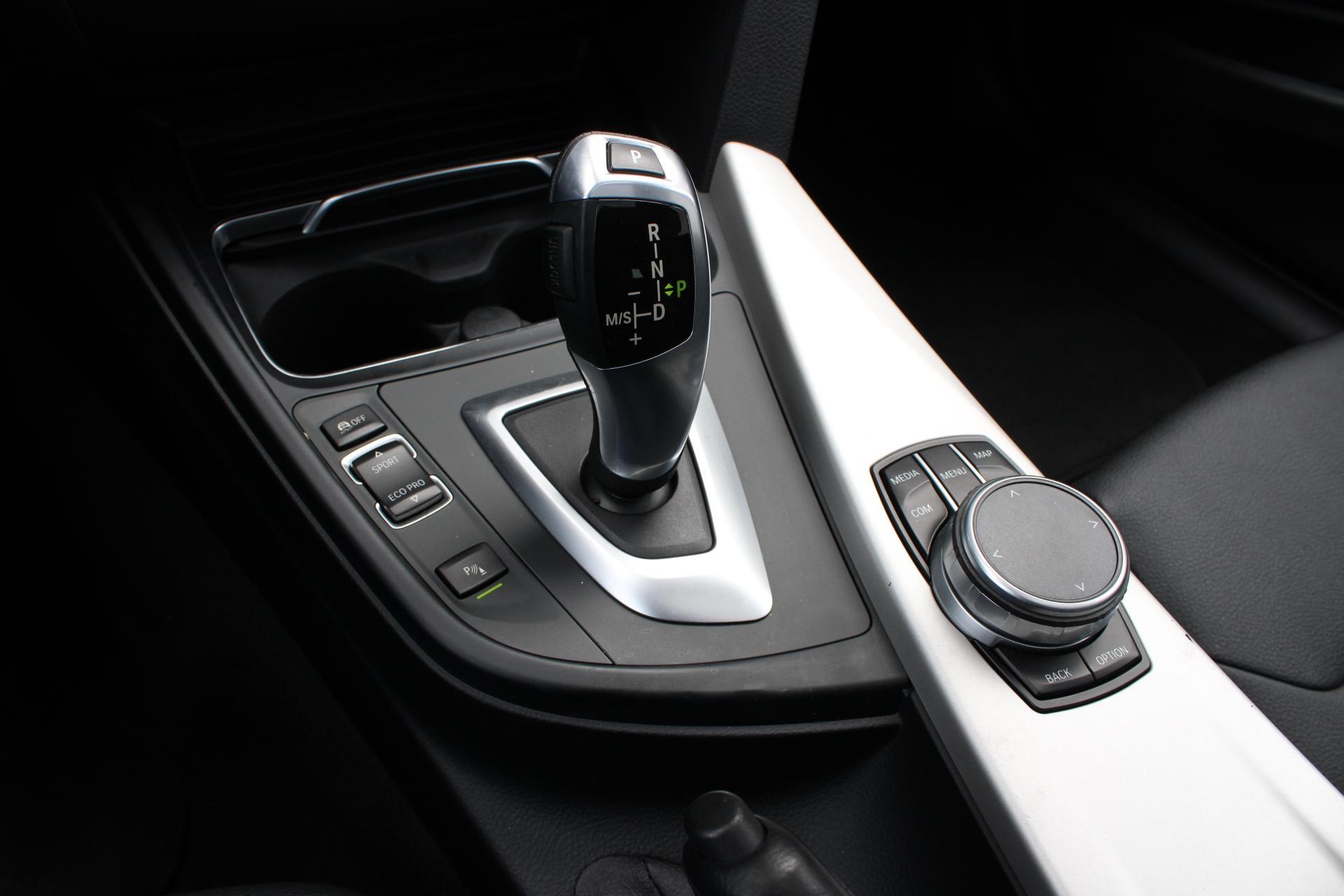 Foto van BMW 318i