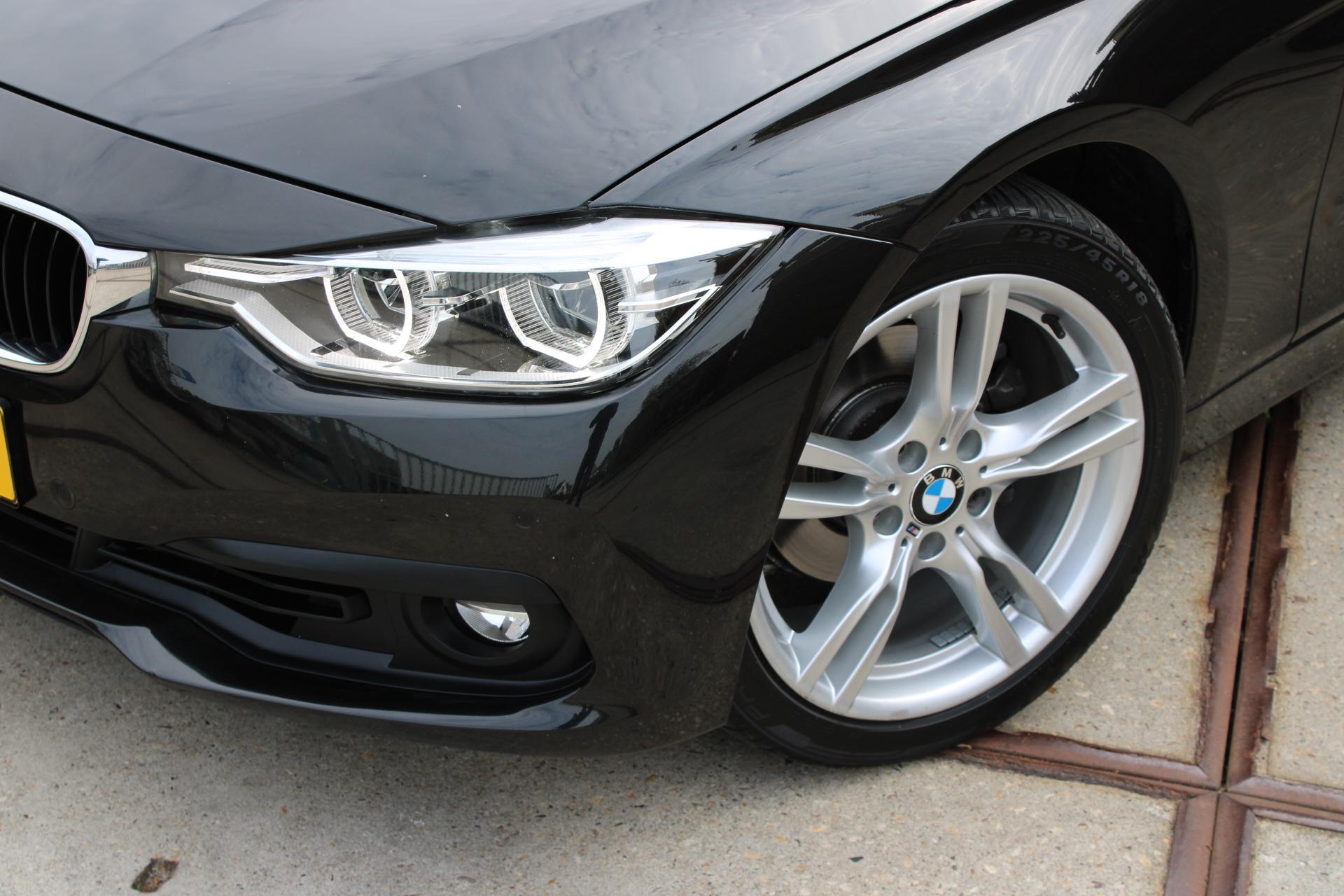 Foto van BMW 318i