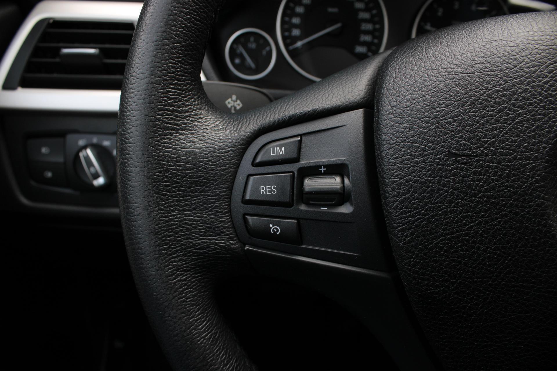 Foto van BMW 318i