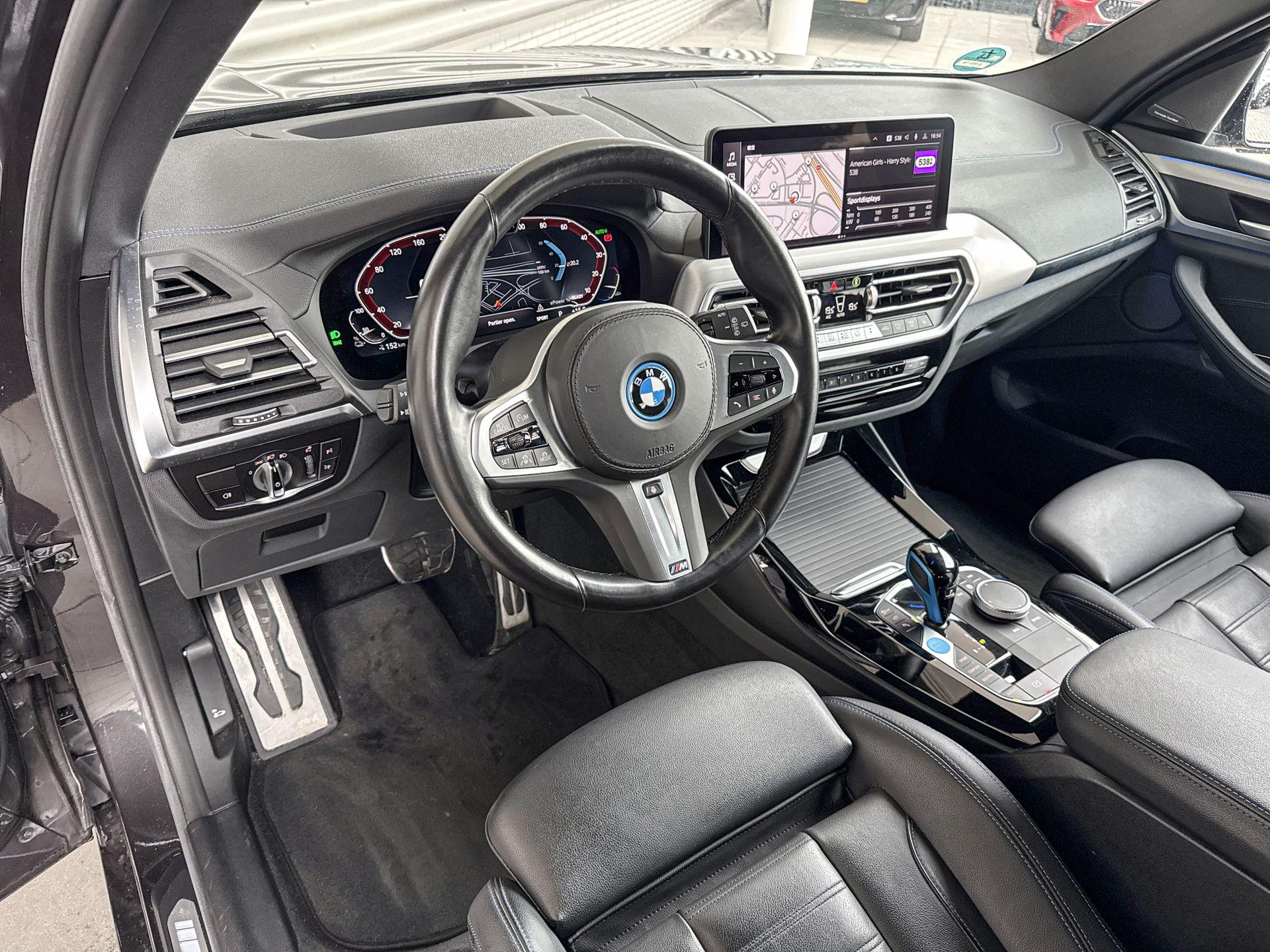 Foto van BMW Ix3