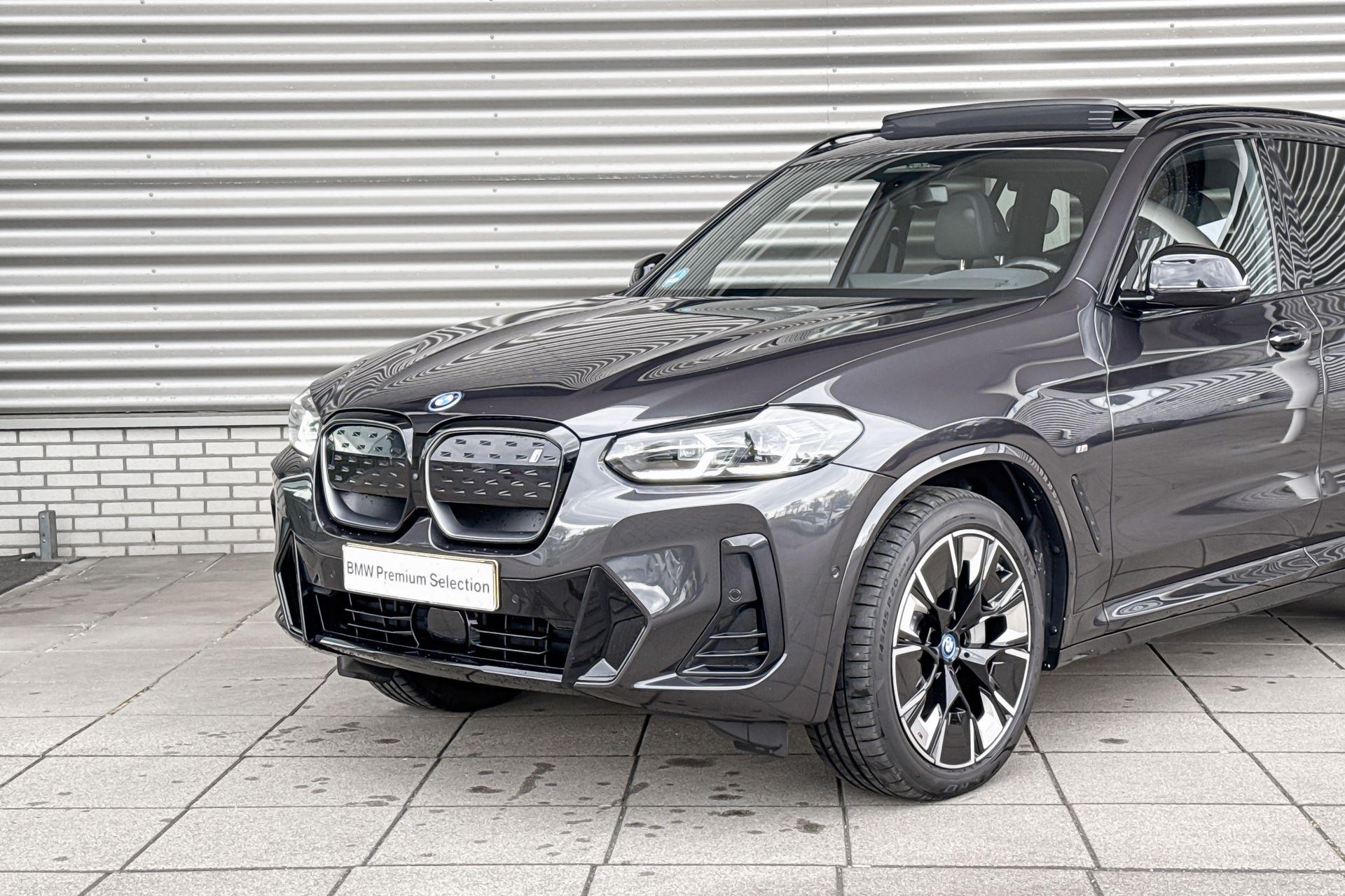 Foto van BMW Ix3