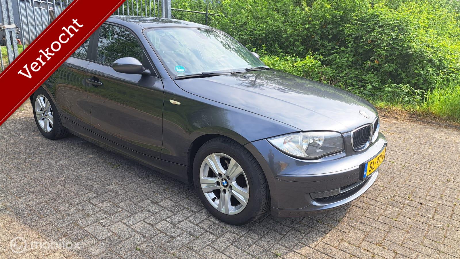 BMW 1er Reihe 116i 2007 - voorkant