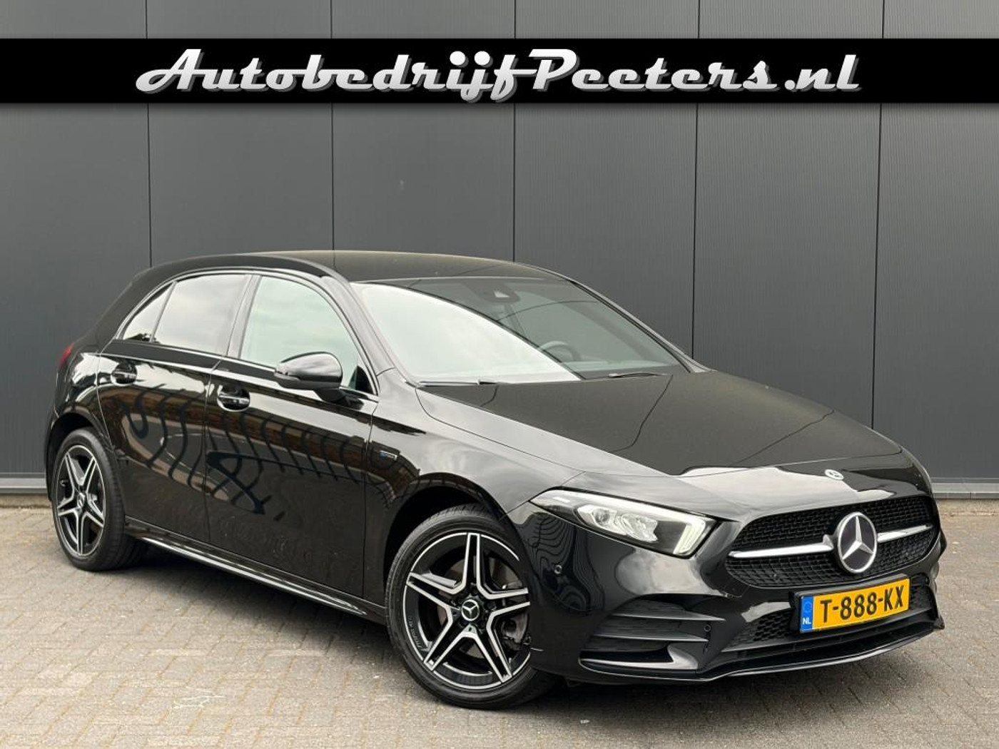 Foto van Mercedes-Benz A 250 E