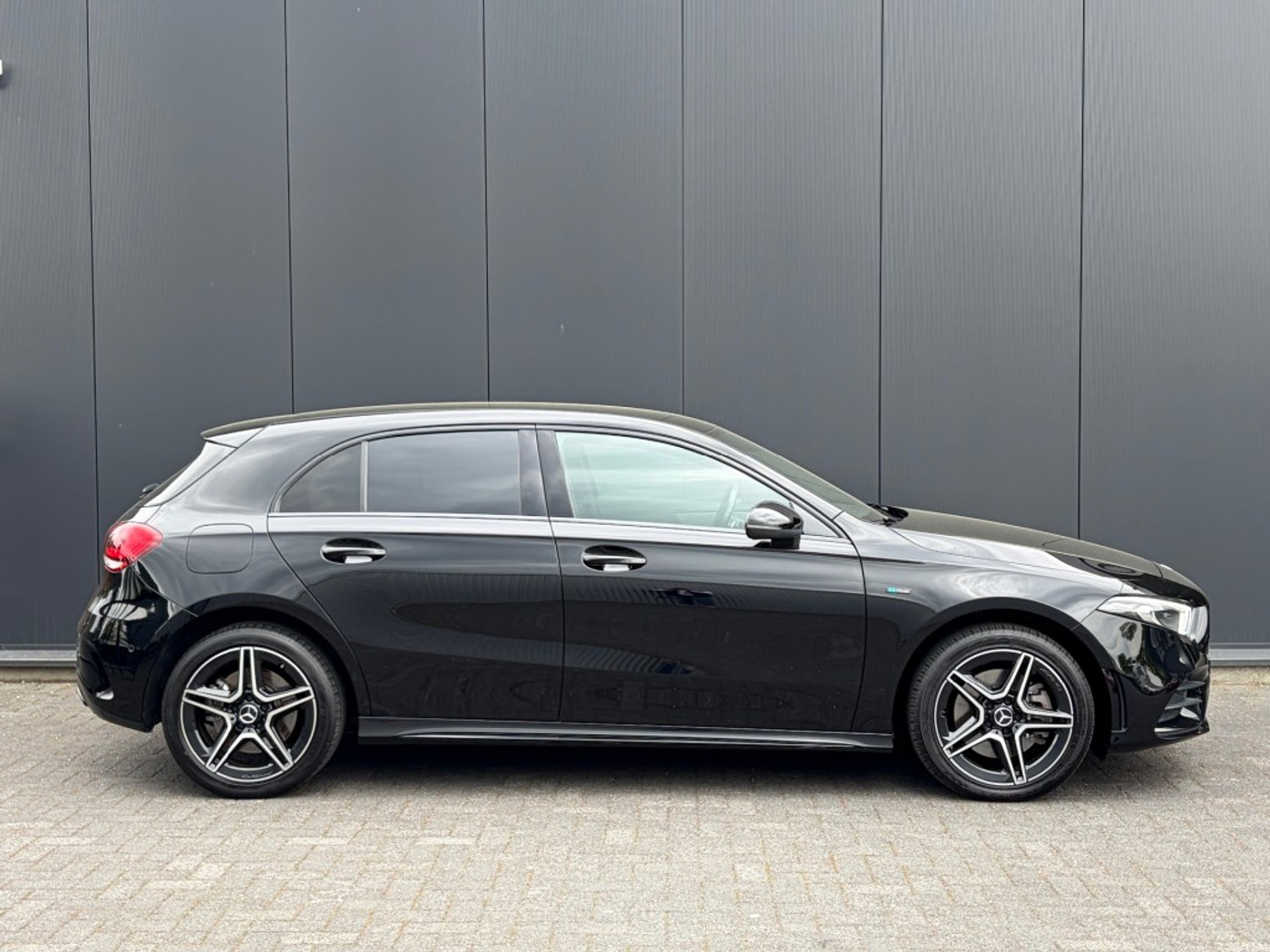 Foto van Mercedes-Benz A 250 E