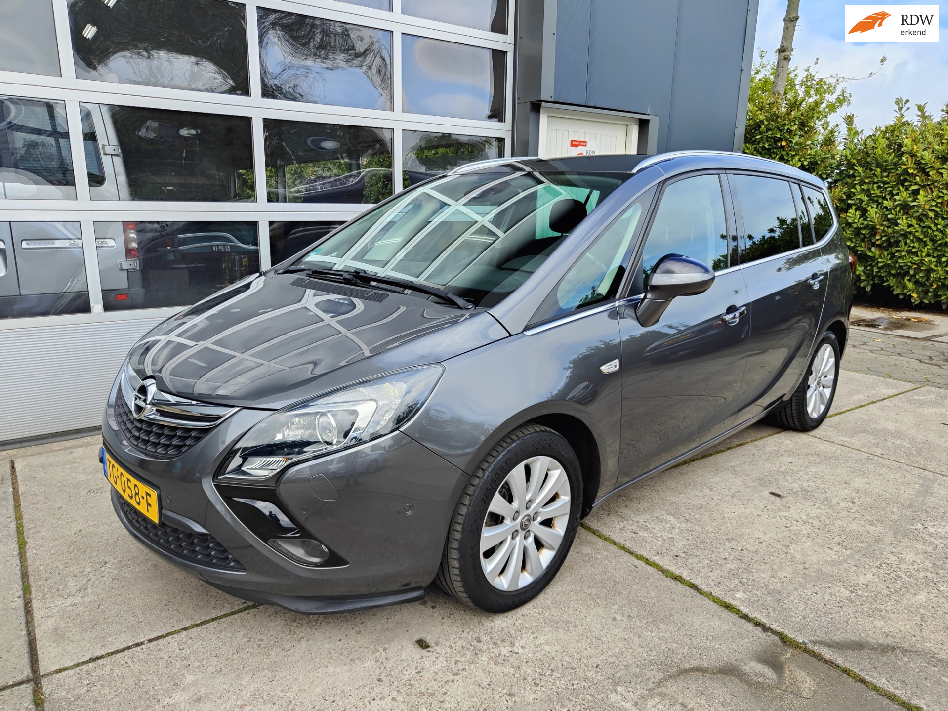 Foto van OPEL ZAFIRA TOURER