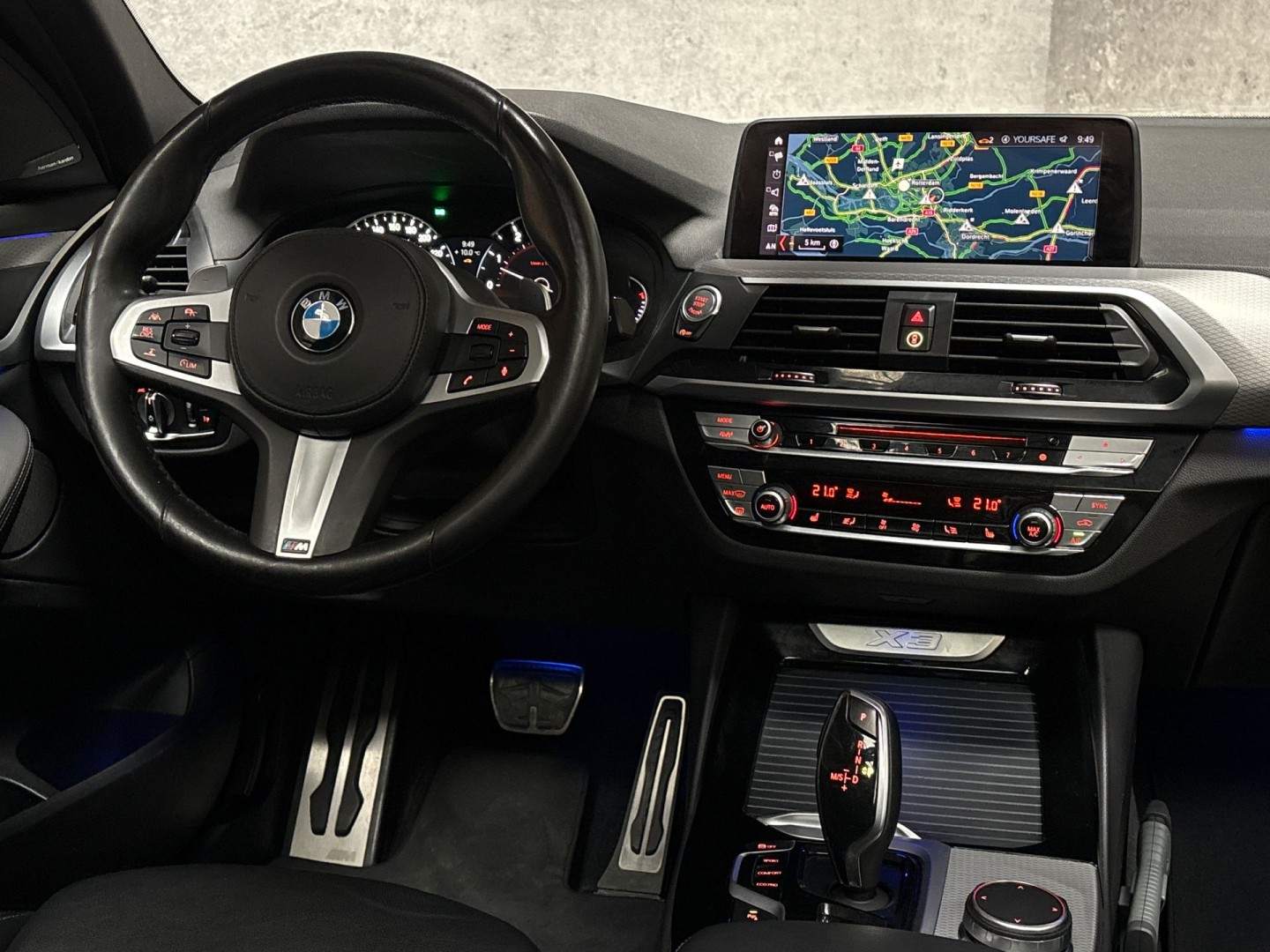 Foto van BMW X3 Xdrive20i