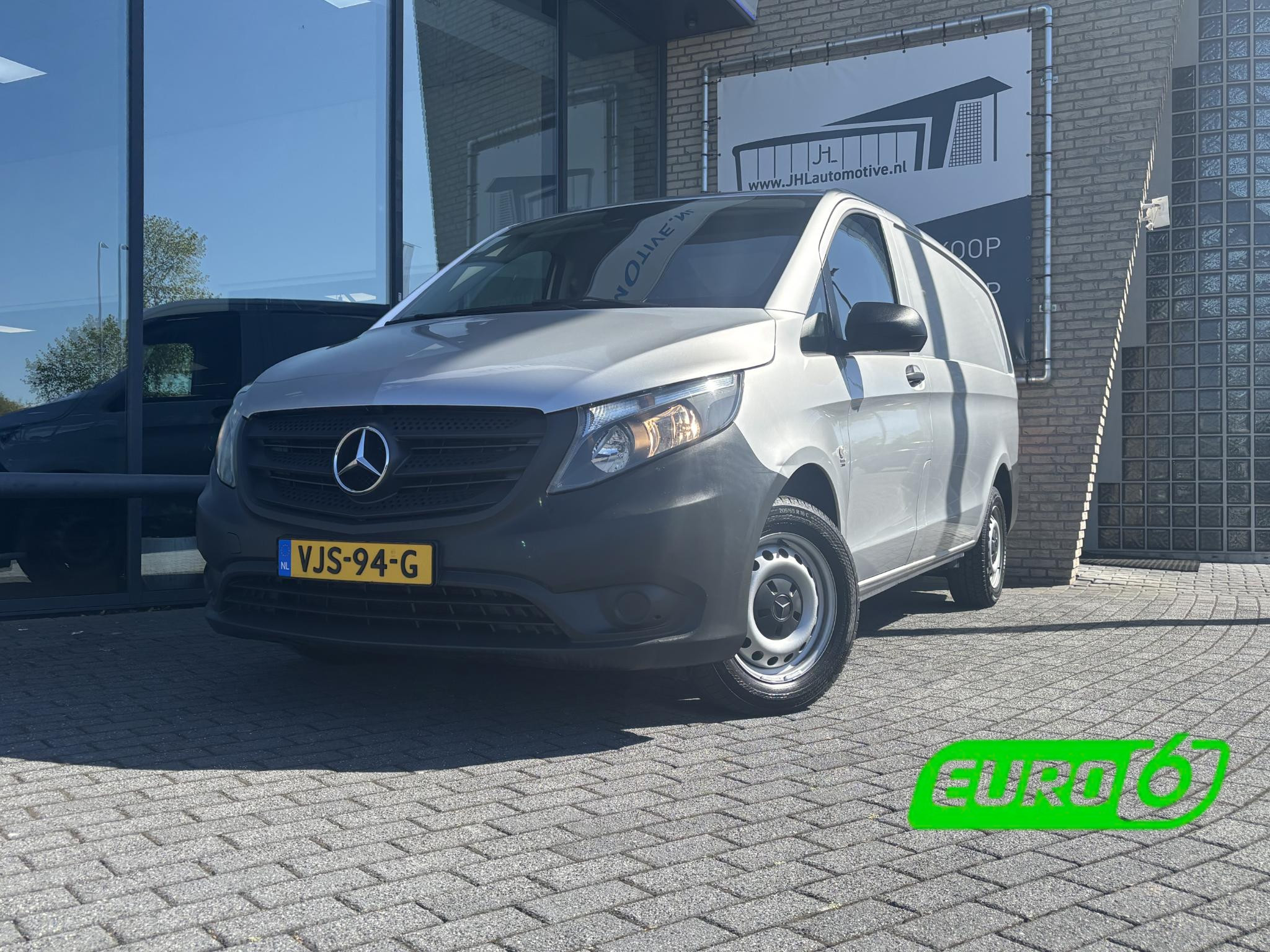 Foto van MERCEDES-BENZ VITO