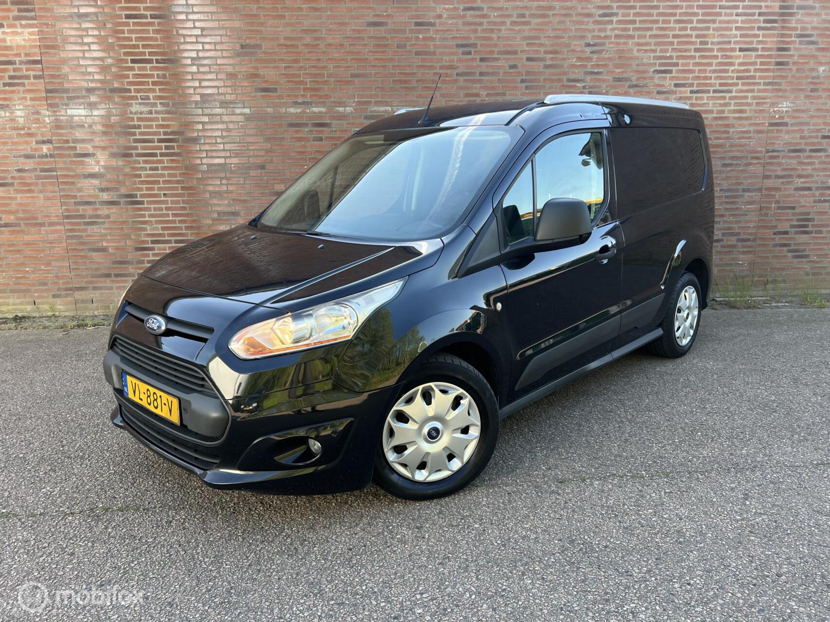 Ford Transit Connect 1.6 TDCI L1 Ambiente |3persoons |Apk 27 2015 - voorkant