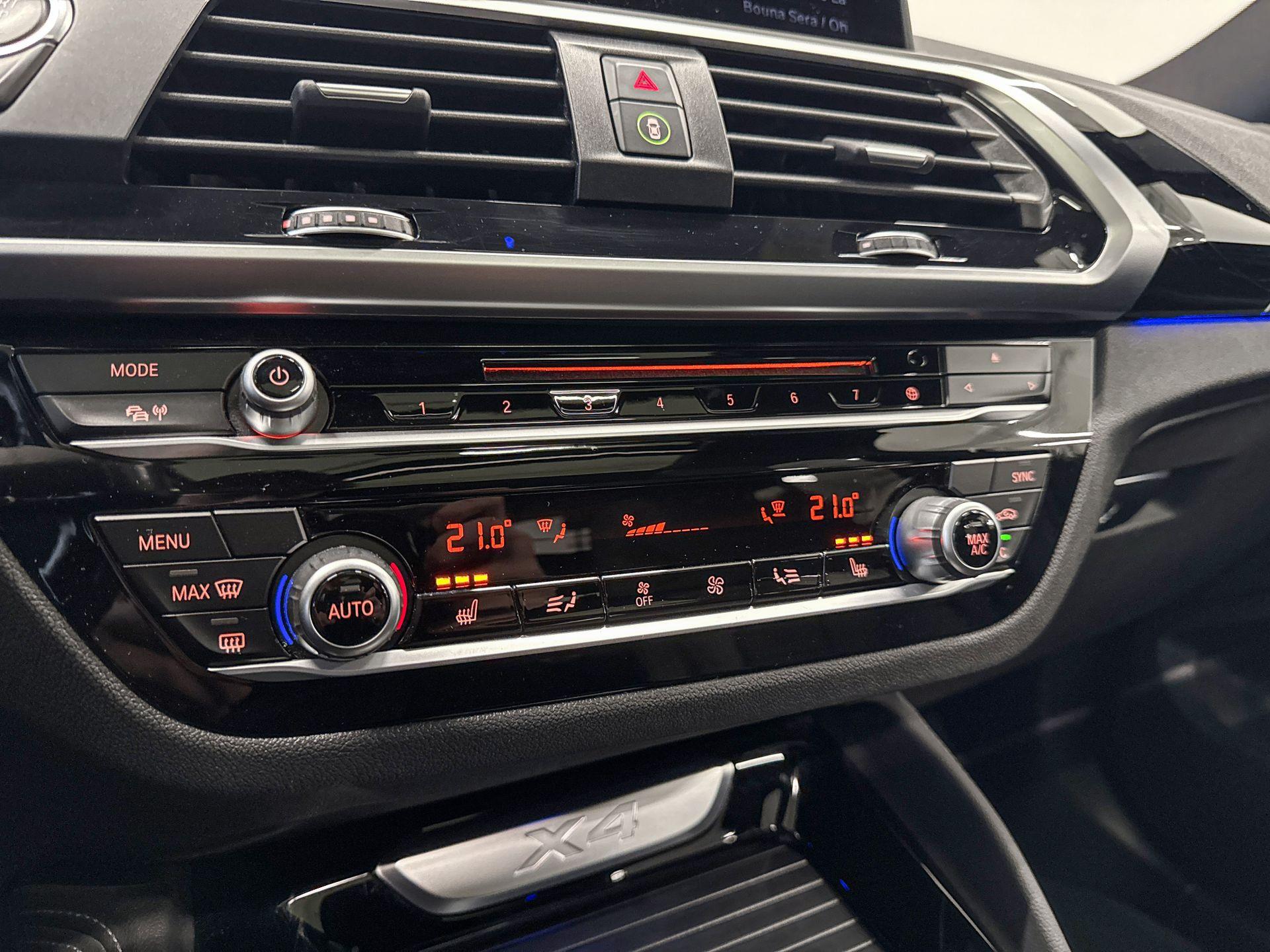 Foto van BMW X4 Xdrive20i