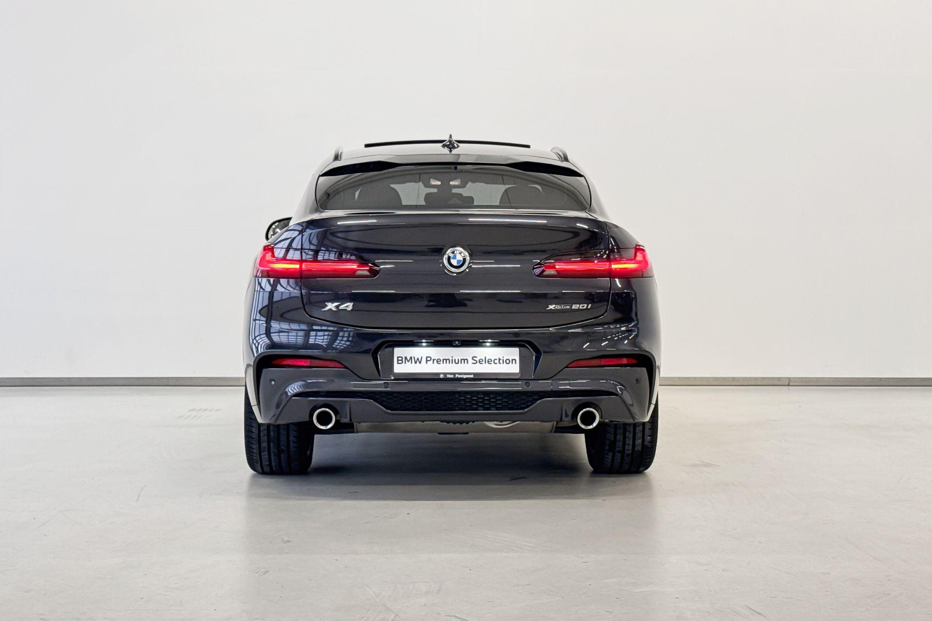 Foto van BMW X4 Xdrive20i