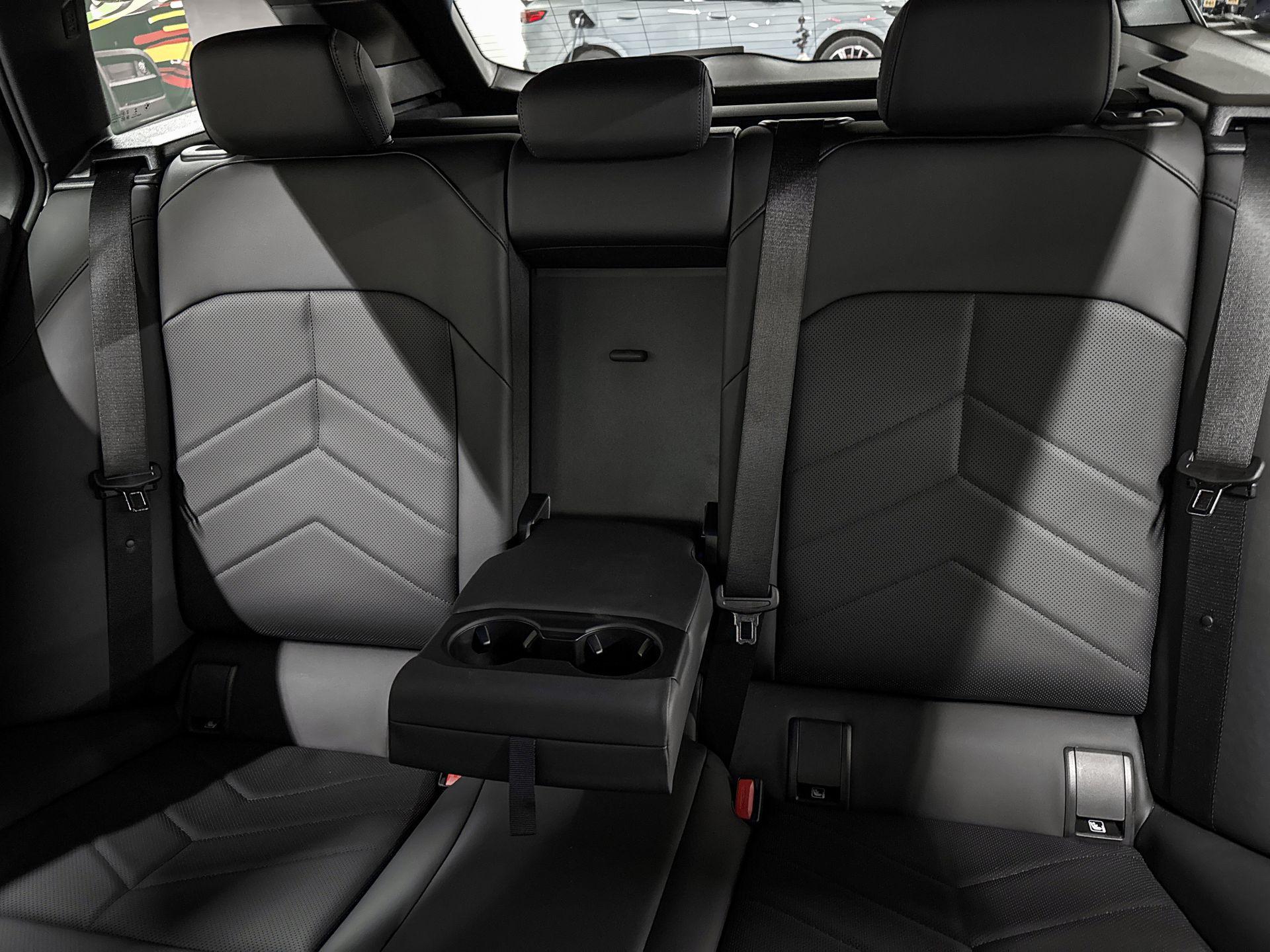 Foto van BMW I5 Edrive40
