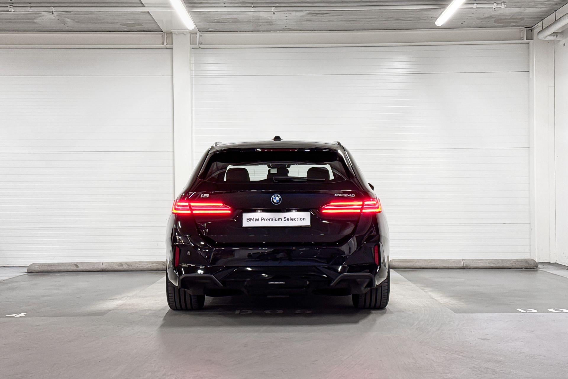 Foto van BMW I5 Edrive40