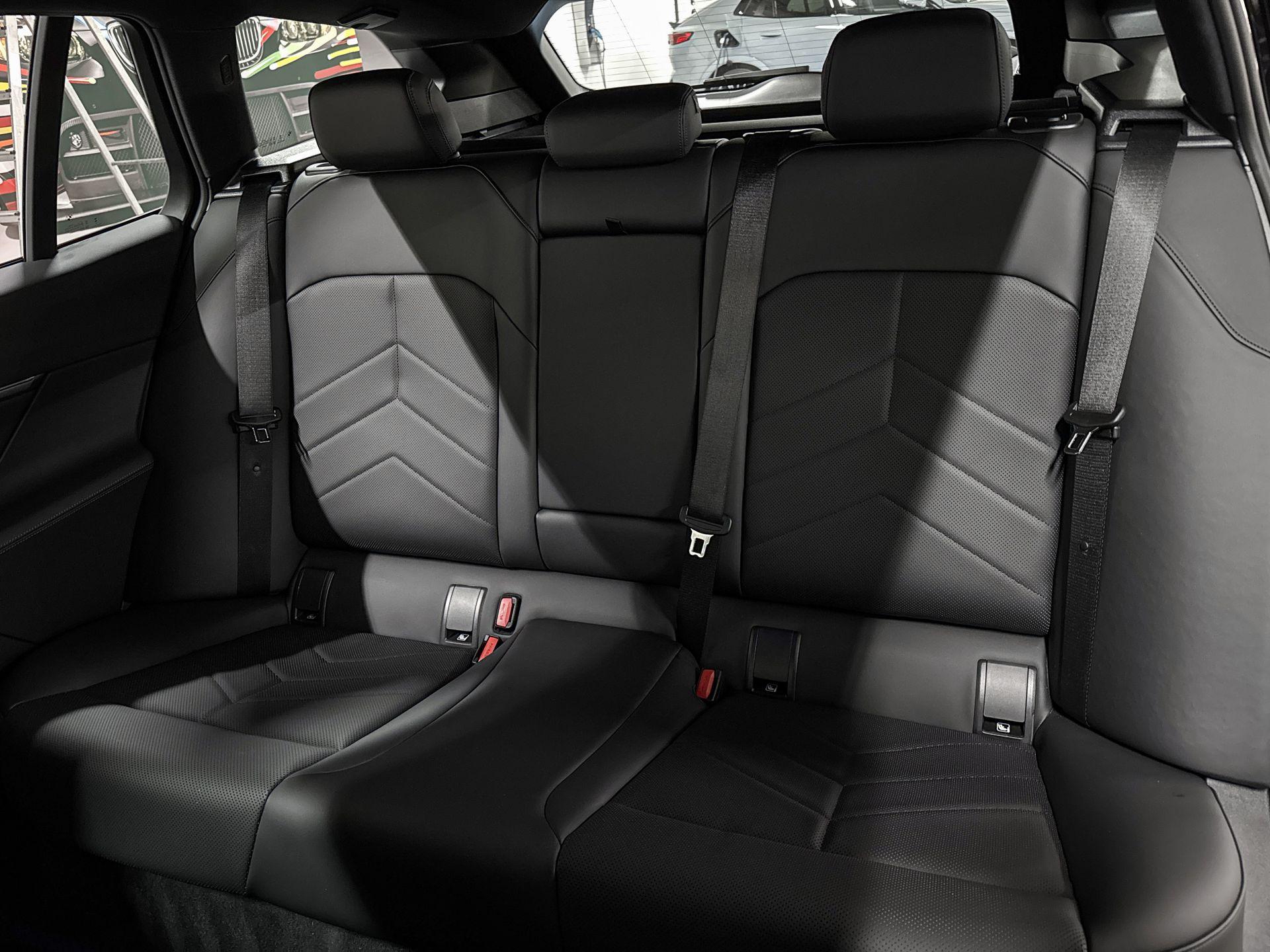 Foto van BMW I5 Edrive40
