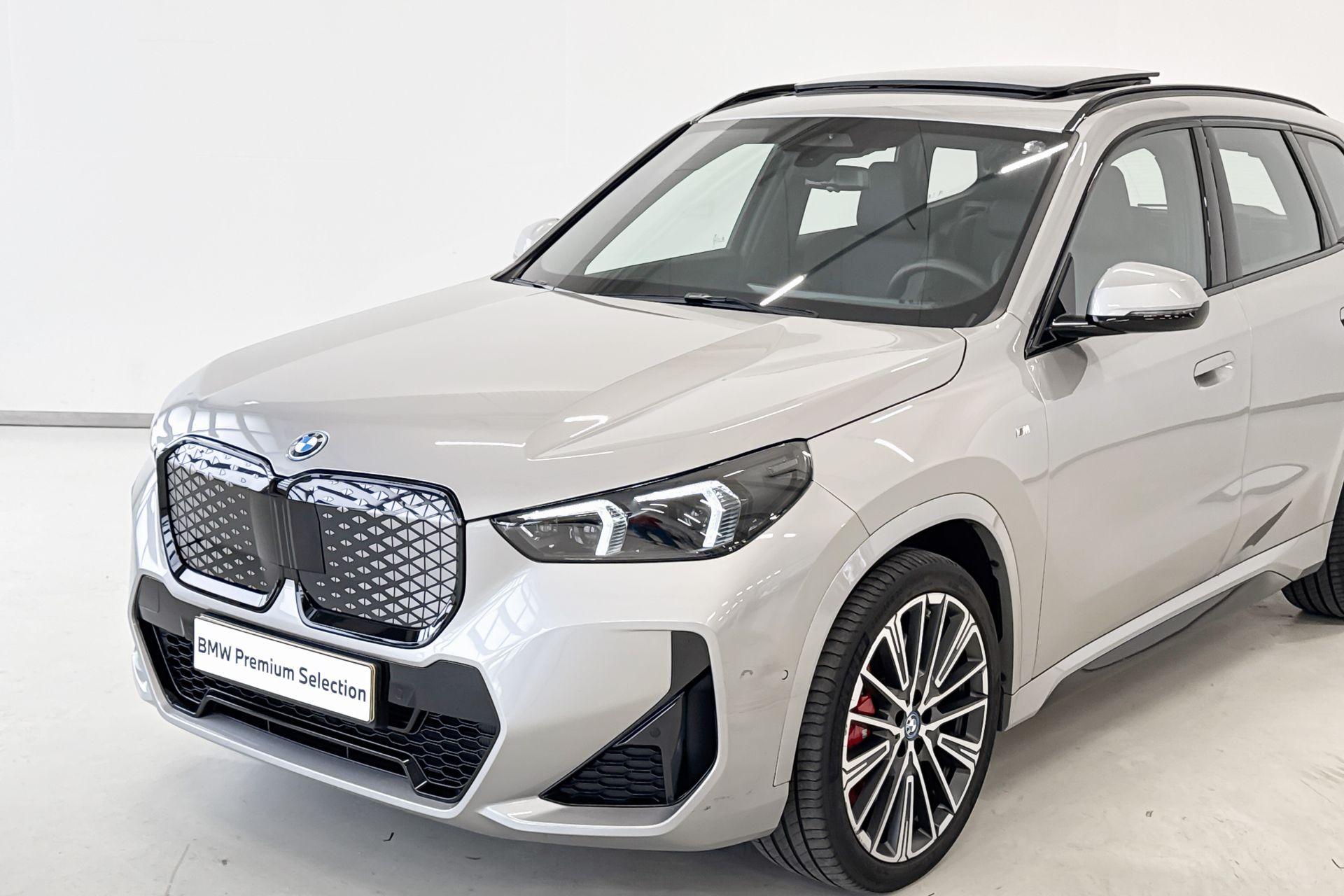 Foto van BMW Ix1 Edrive20