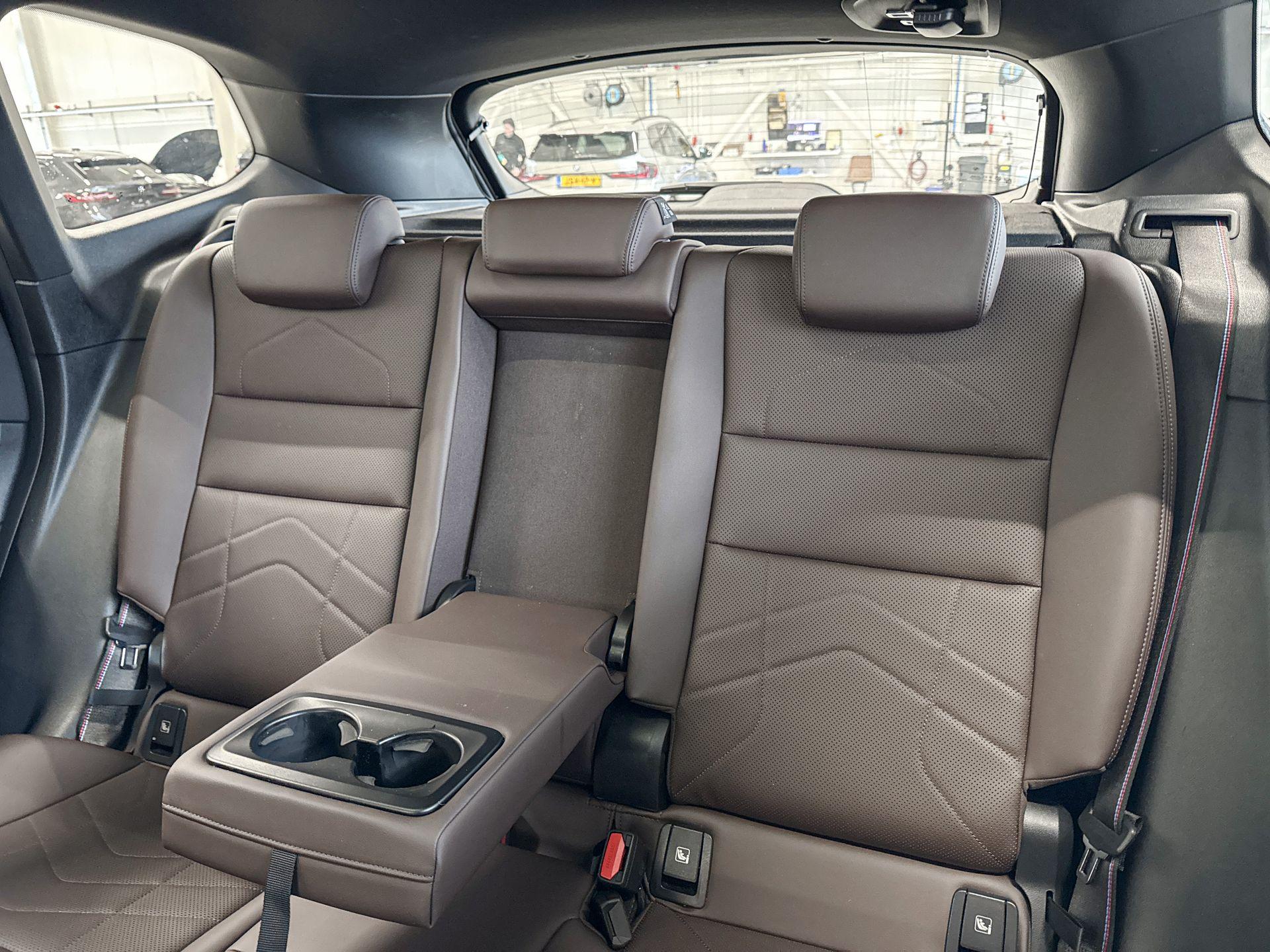 Foto van BMW Ix1 Edrive20