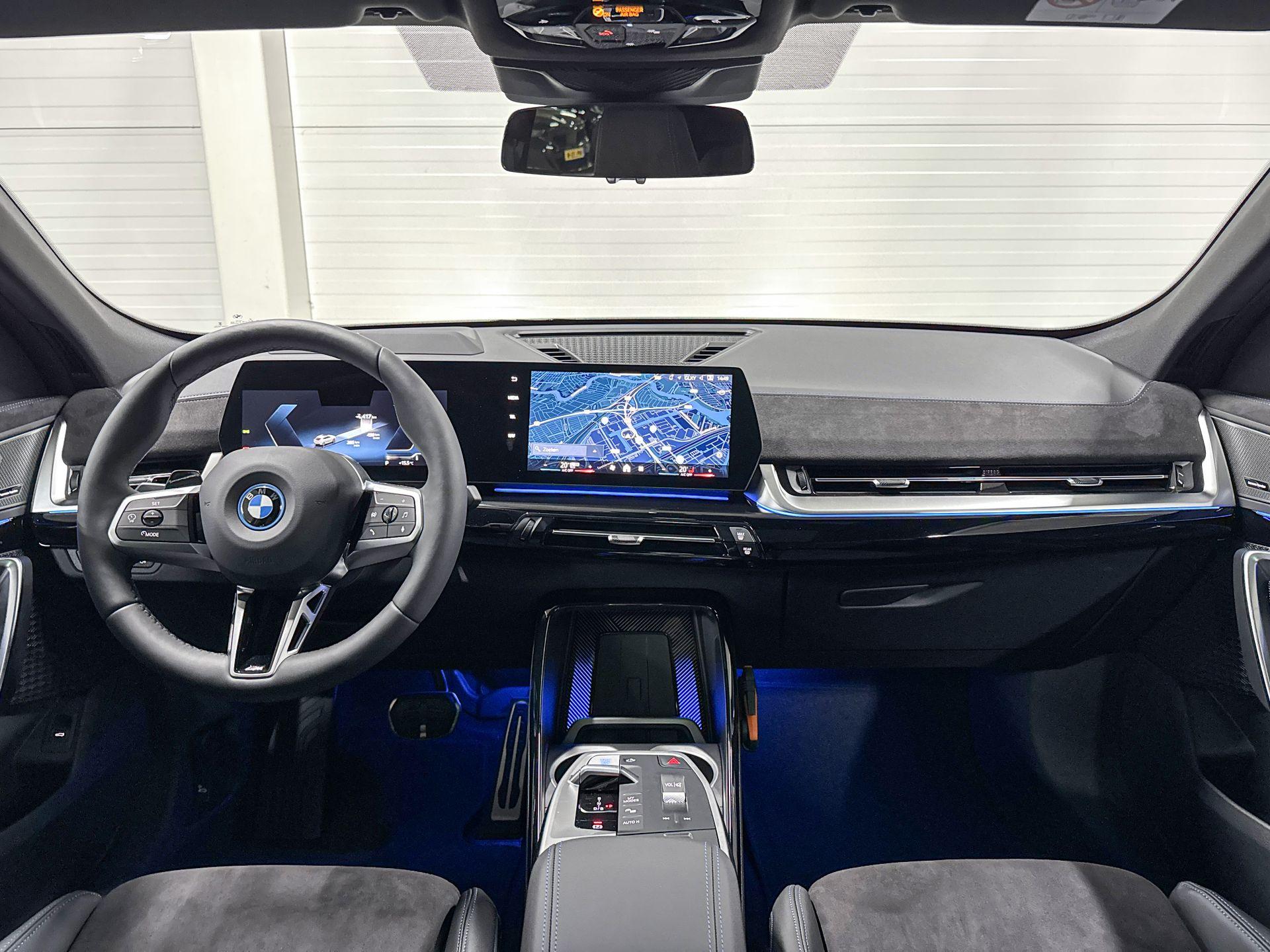 Foto van BMW Ix2 Edrive20