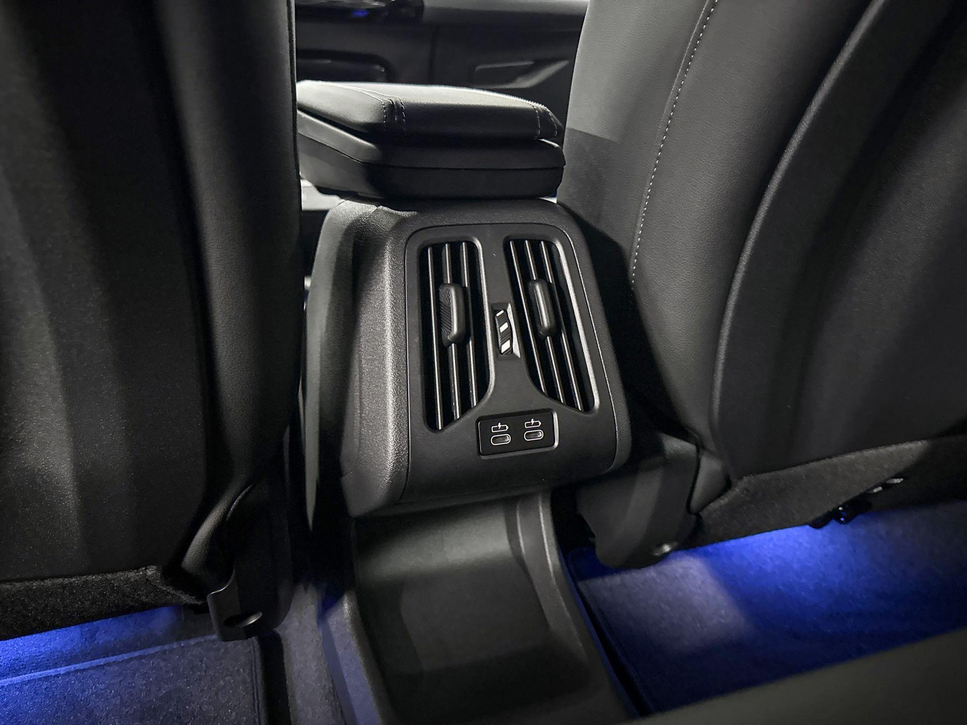 Foto van BMW X1 Xdrive25e