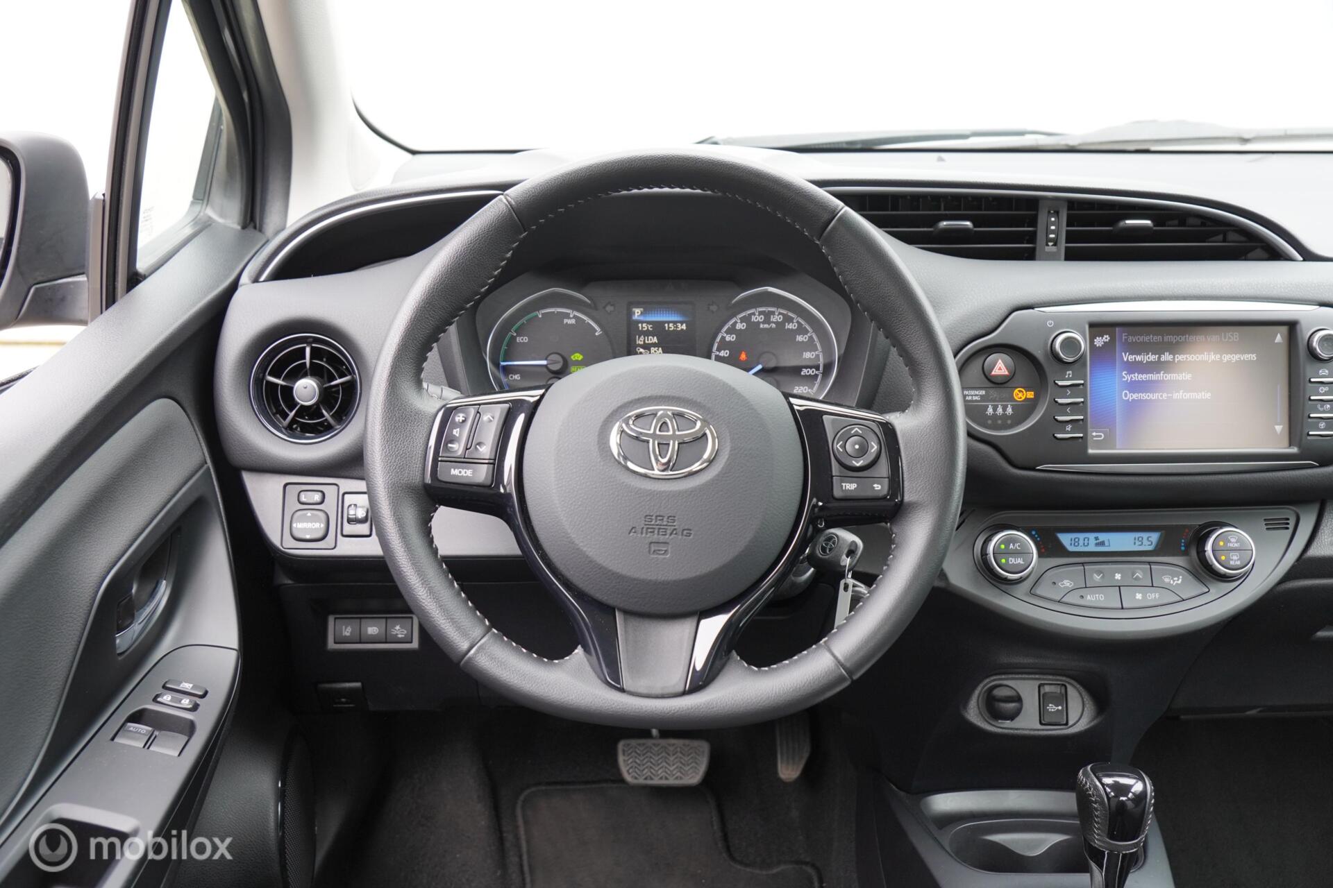 Foto van Toyota Toyota Yaris Hybrid