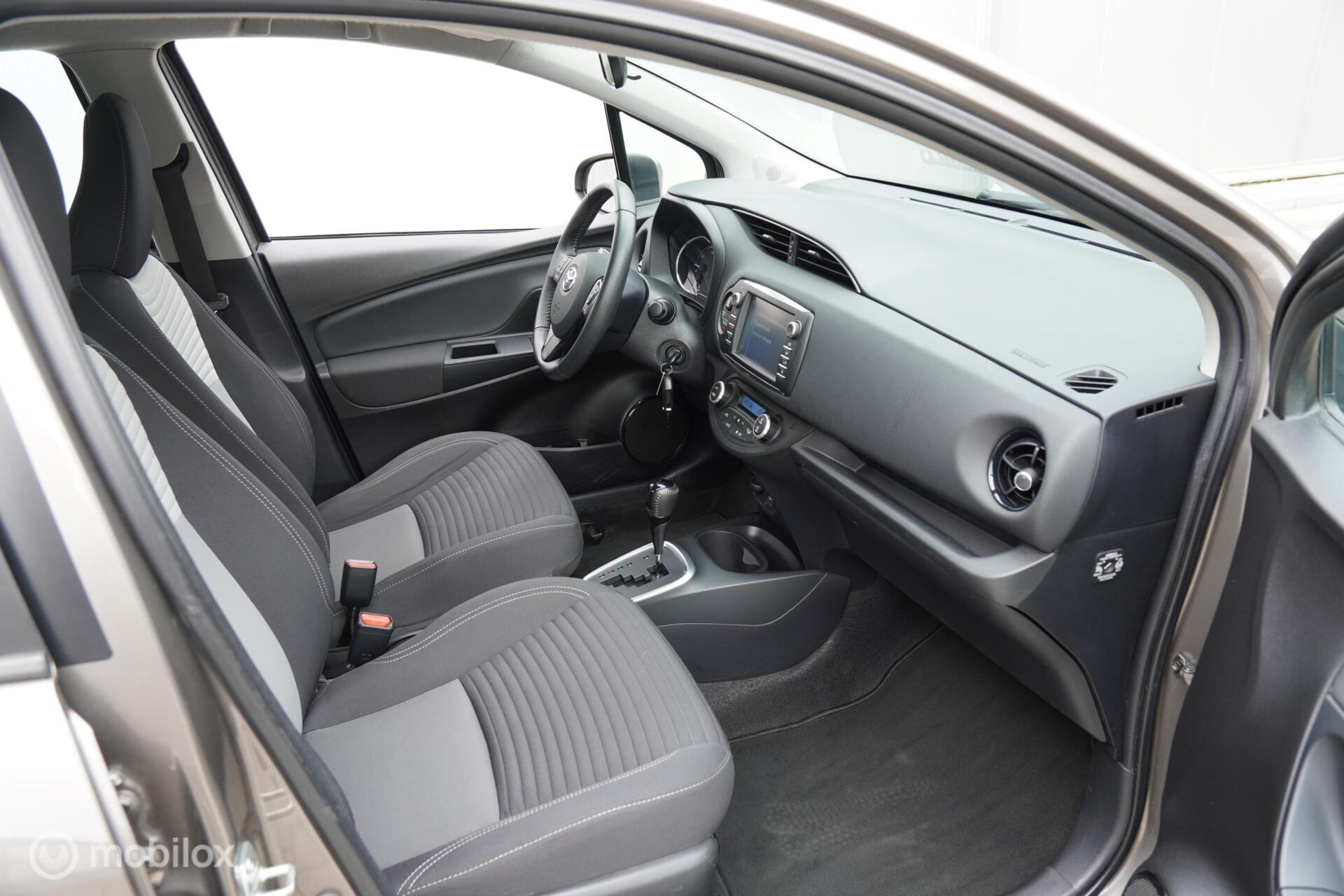 Foto van Toyota Toyota Yaris Hybrid