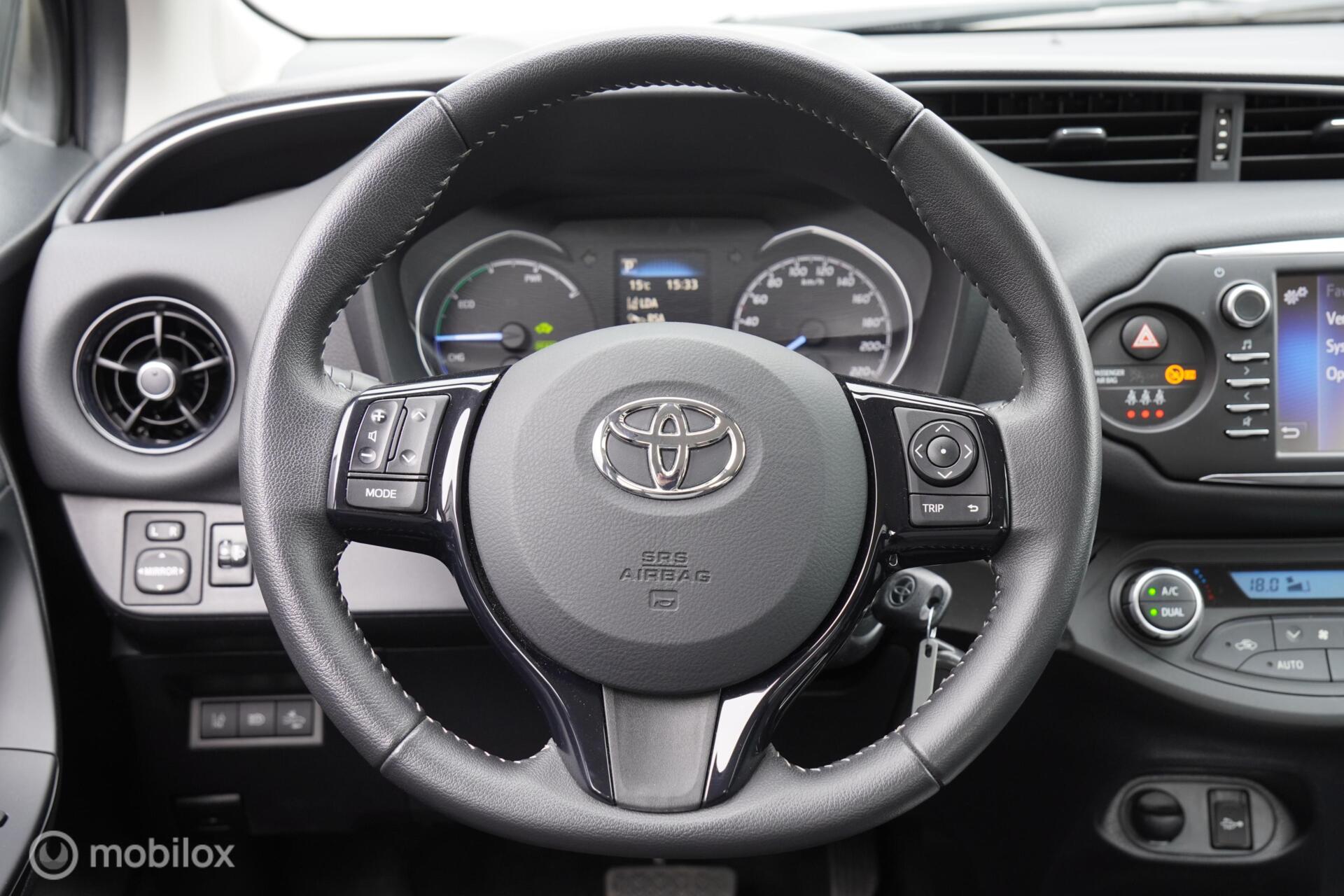 Foto van Toyota Toyota Yaris Hybrid