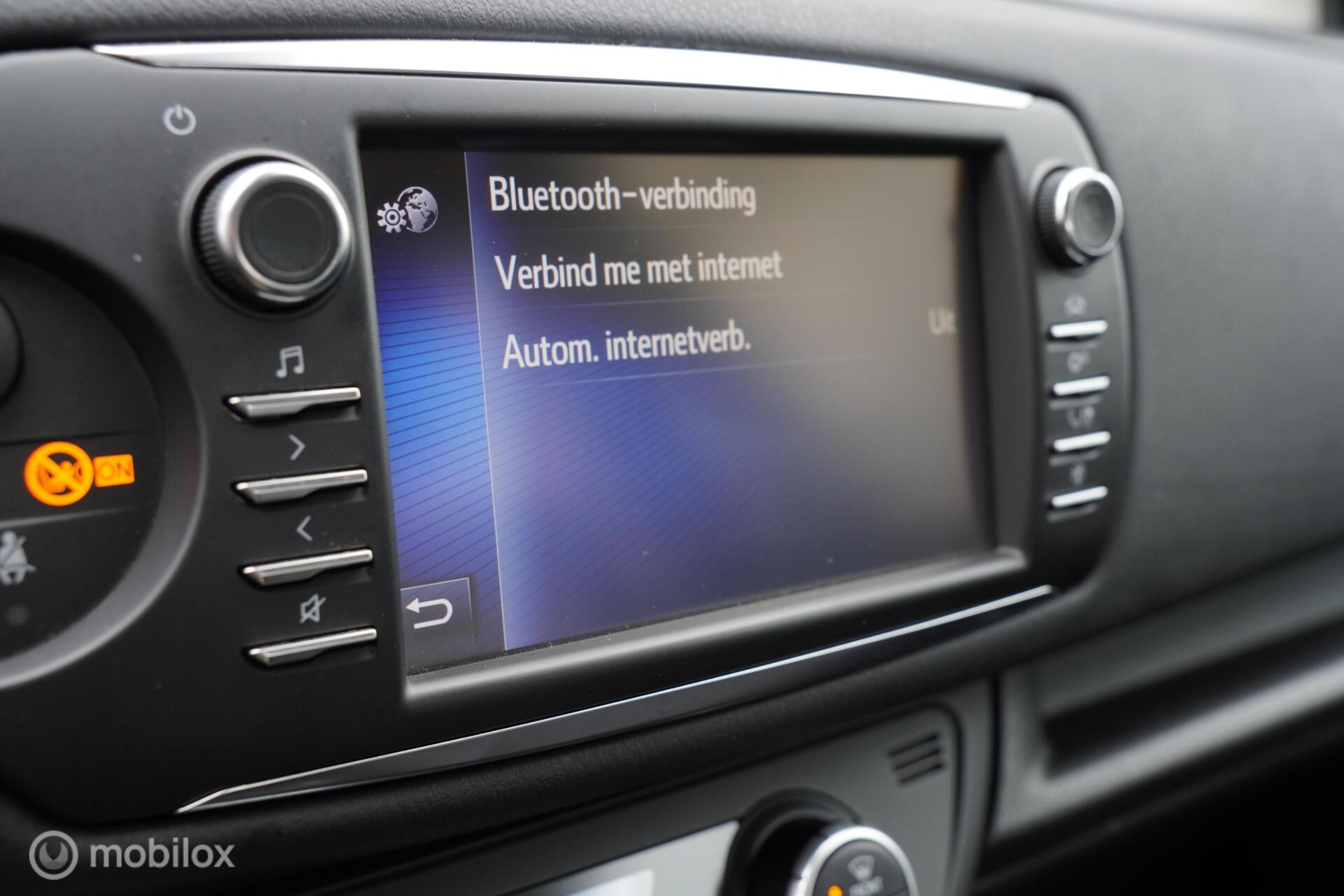 Foto van Toyota Toyota Yaris Hybrid