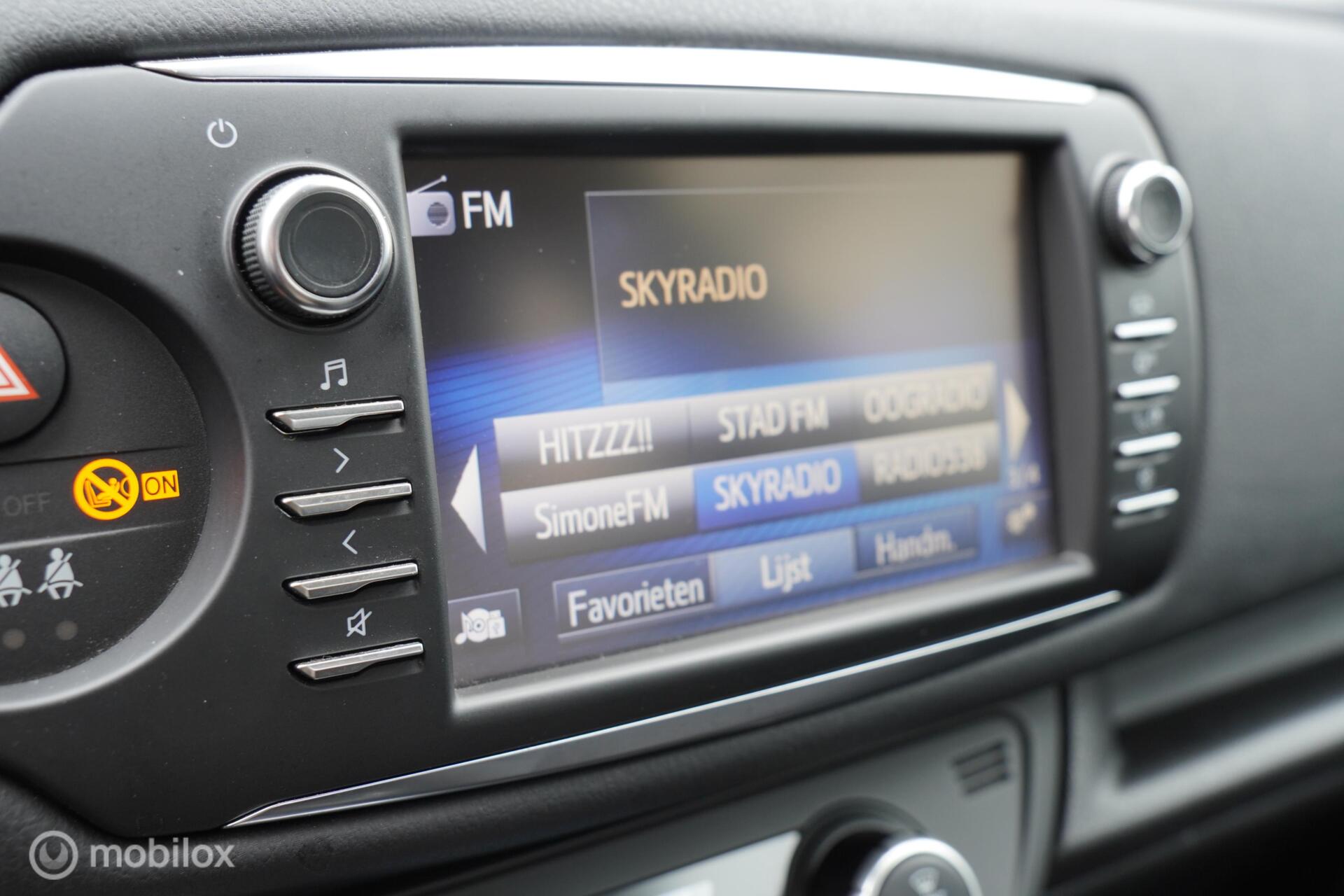 Foto van Toyota Toyota Yaris Hybrid