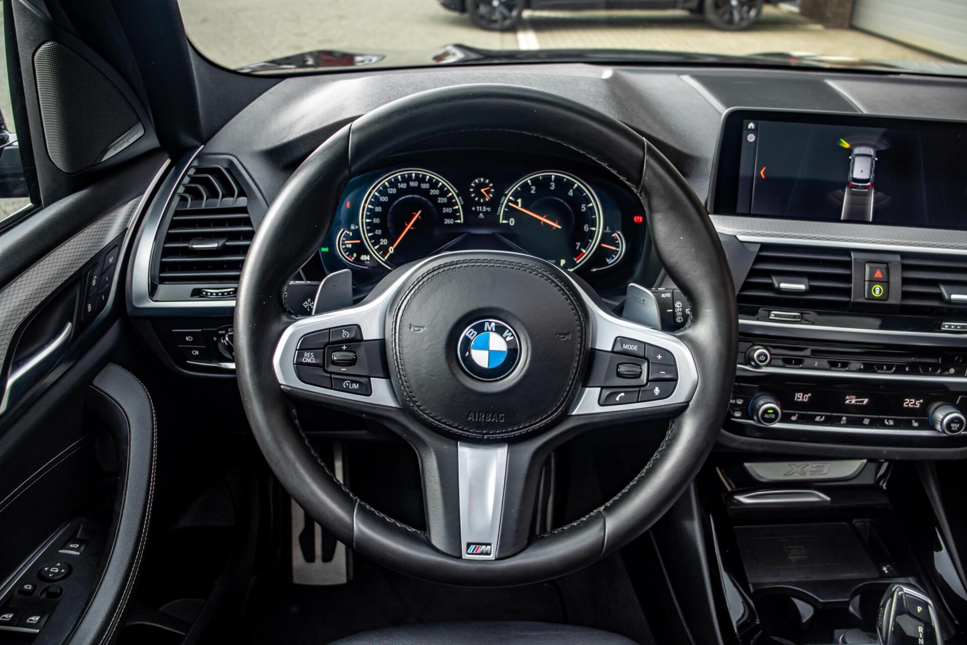 Foto van BMW X3 Xdrive20i