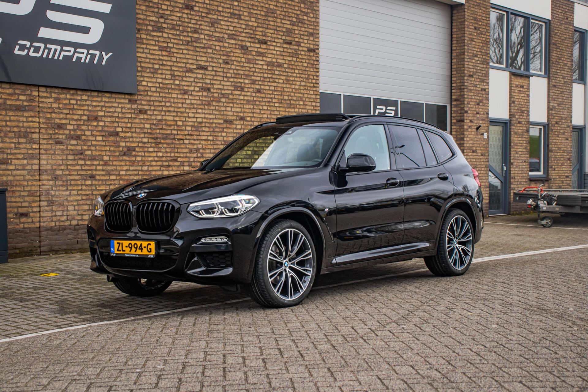 Foto van BMW X3 Xdrive20i
