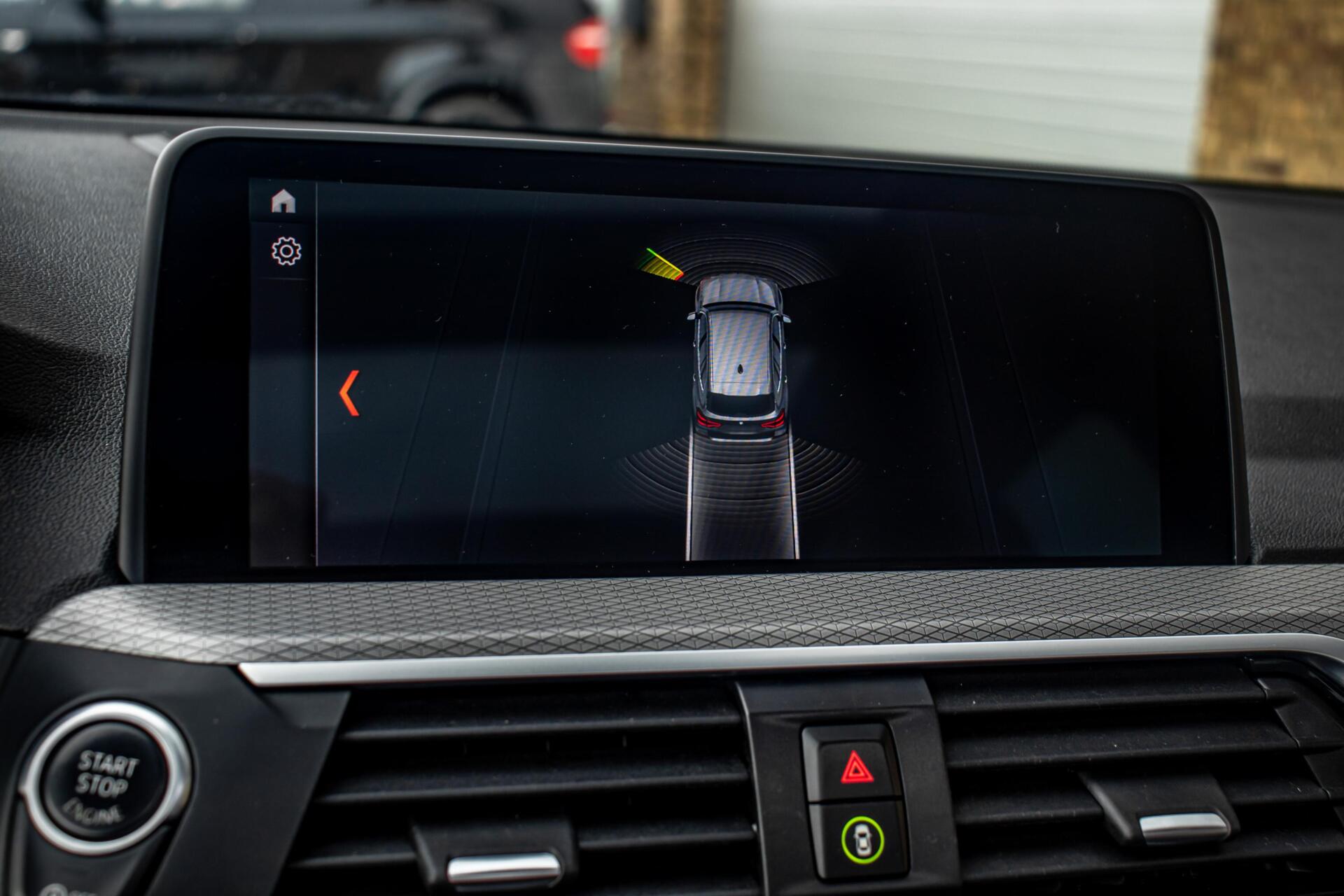 Foto van BMW X3 Xdrive20i