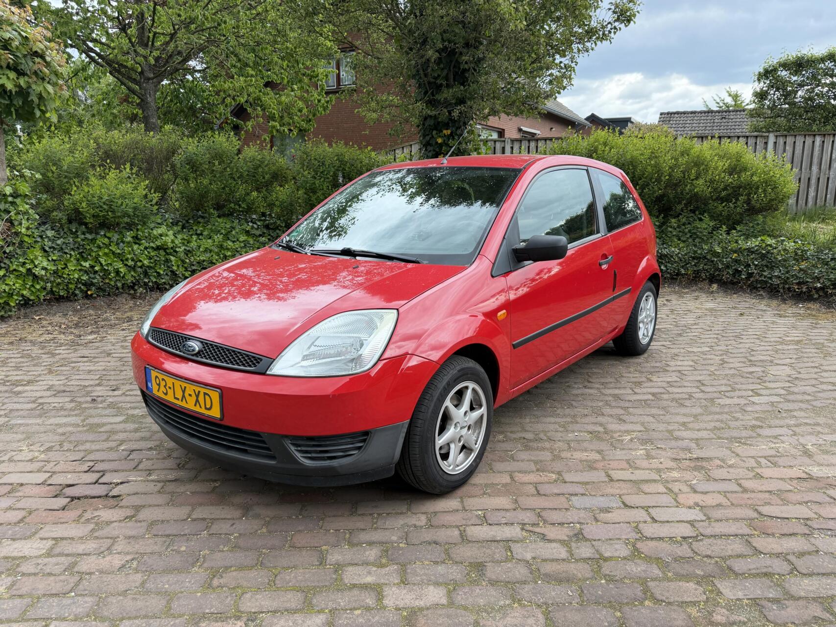 Ford Fiesta 1.25-16V Celebration 1e Eigenaar| UNIEK| NL AUTO| TOPSTAAT 2003 - voorkant