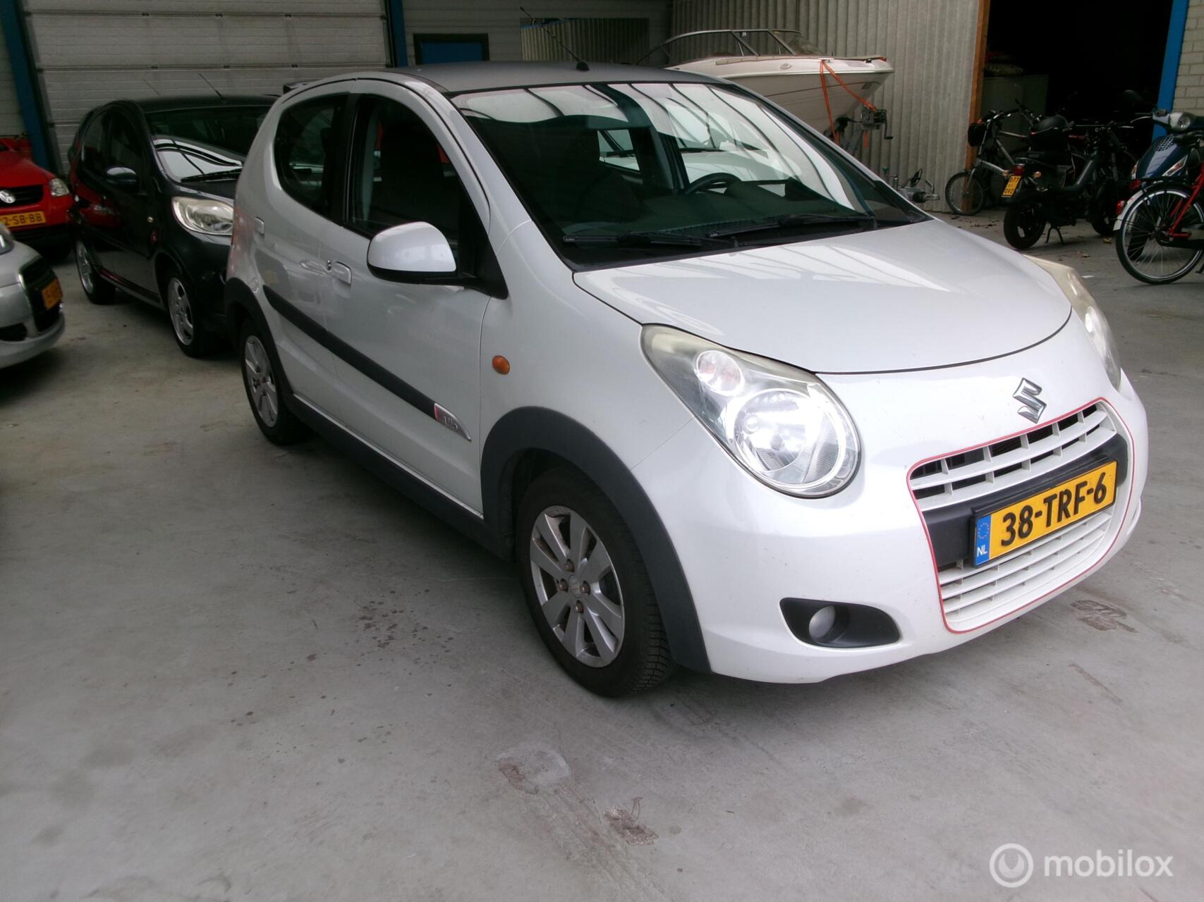 Foto van SUZUKI ALTO