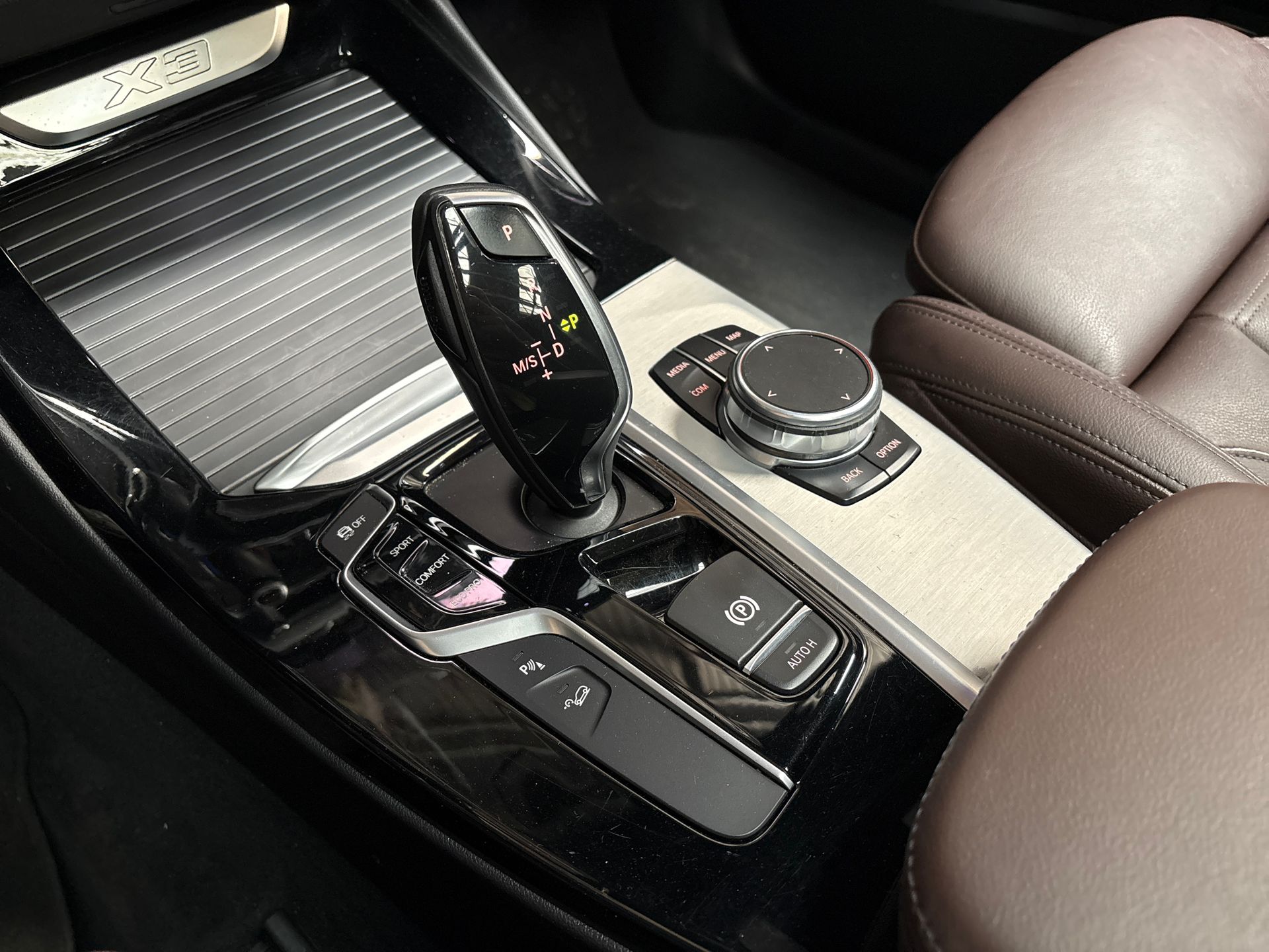 Foto van BMW X3 Xdrive20i