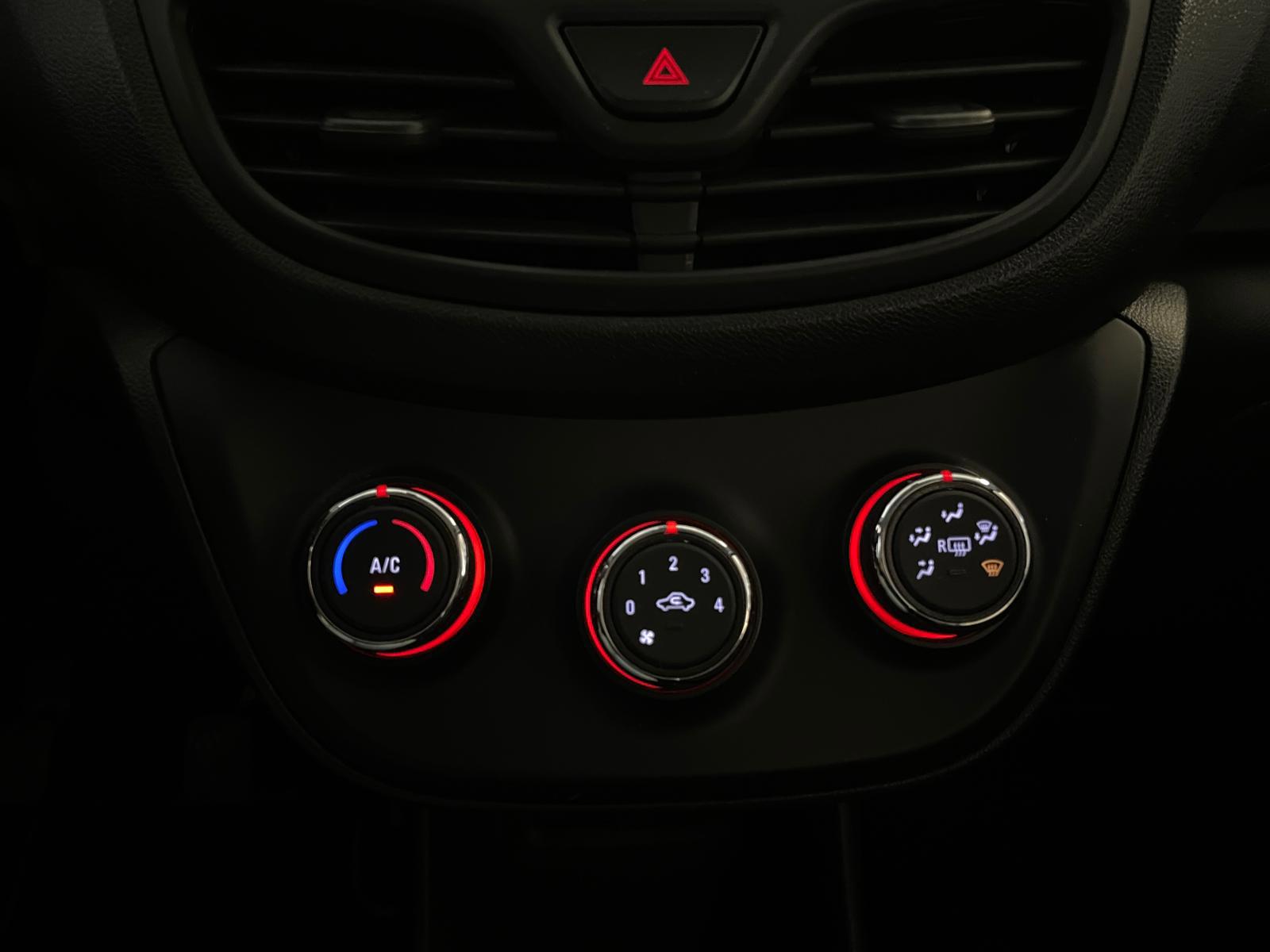 Foto van Opel Karl