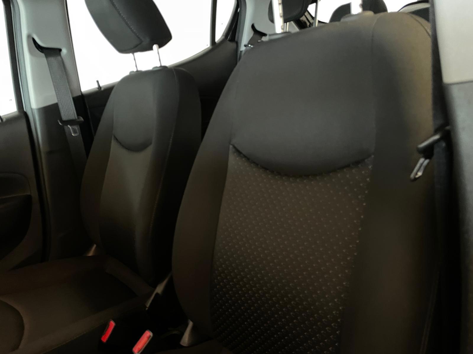 Foto van Opel Karl