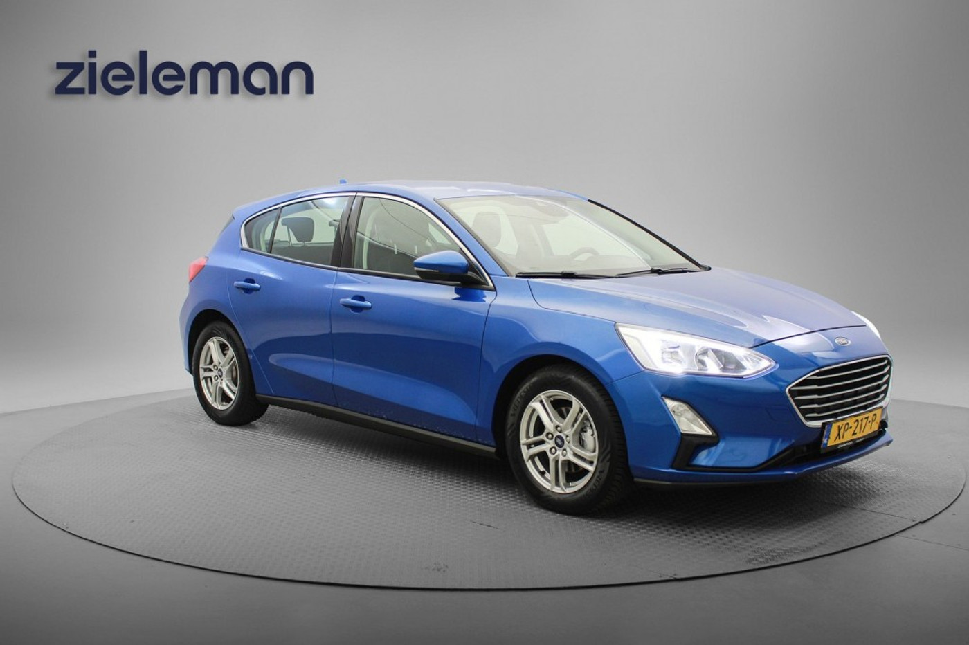 Ford Focus 1.0 EcoBoost Edition Business - Carplay, Navi, PDC, Cruise 2019 - voorkant