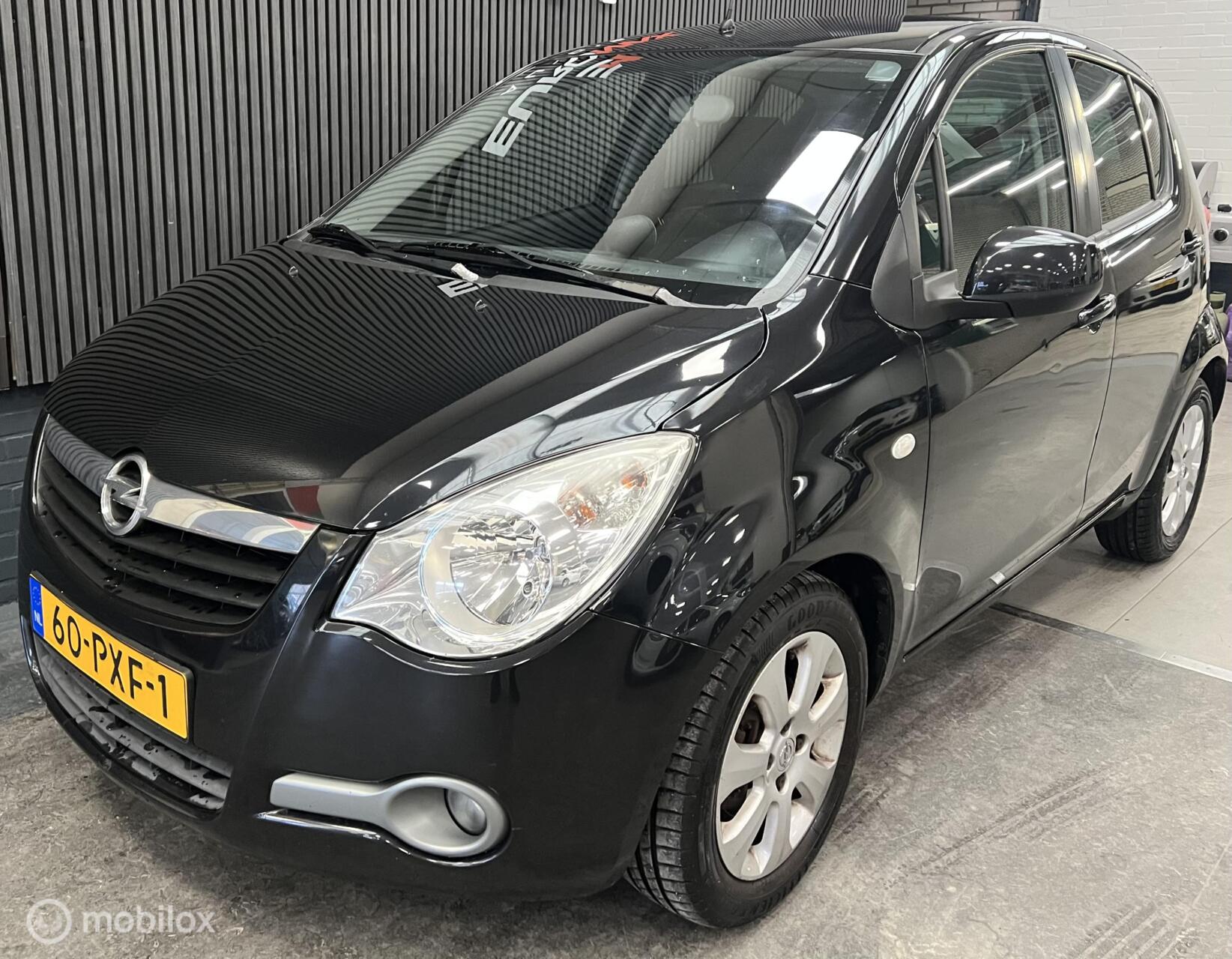Foto van Opel Agila