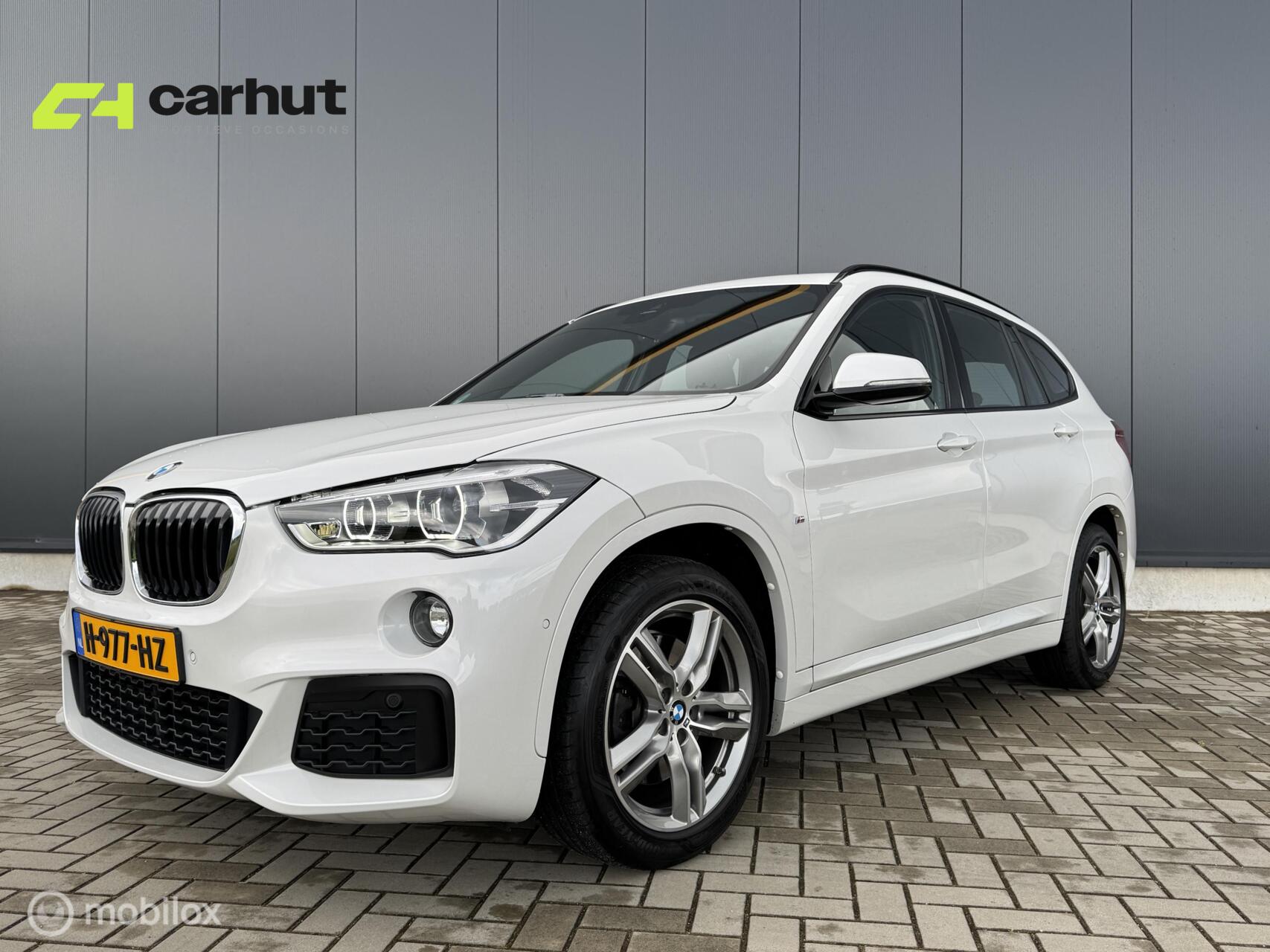 Foto van BMW X1 XDRIVE20I