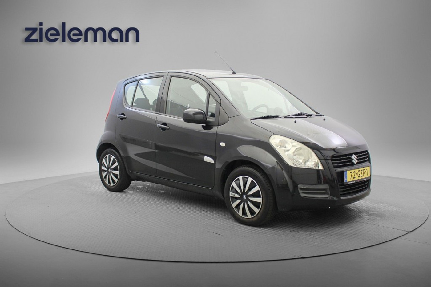 Foto van SUZUKI SPLASH