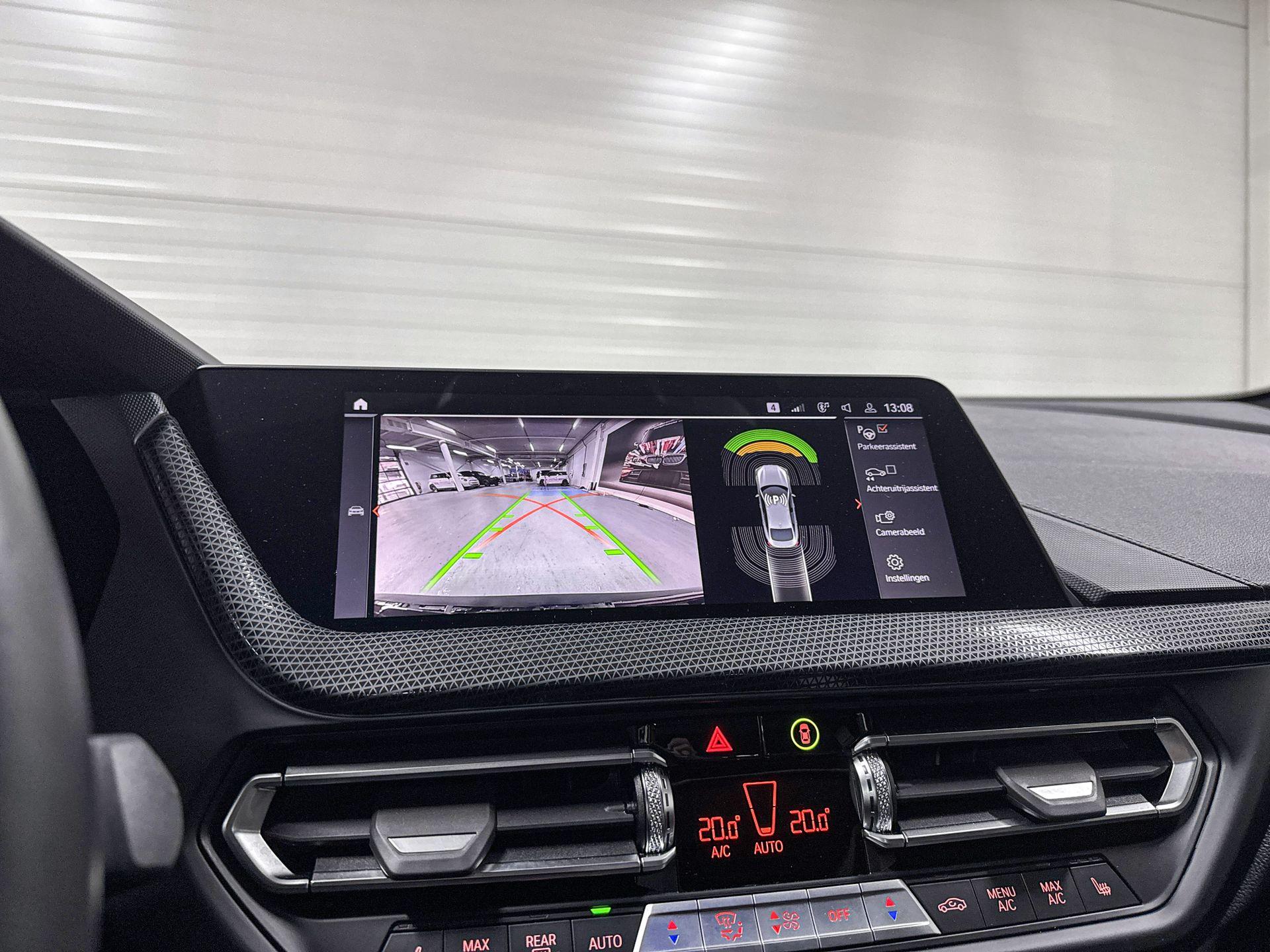 Foto van BMW M235i xDrive