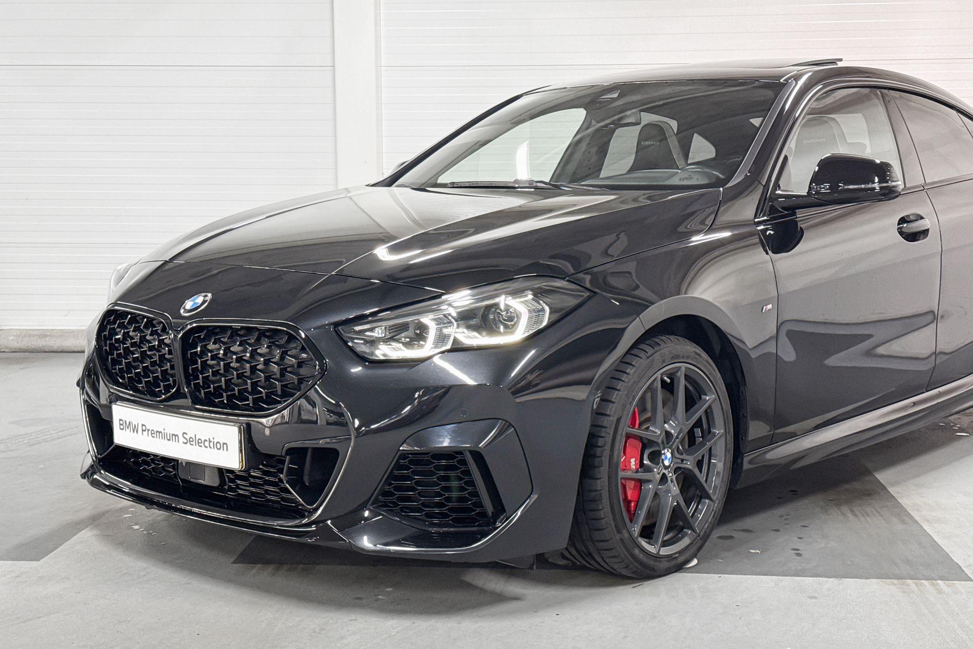 Foto van BMW M235i xDrive